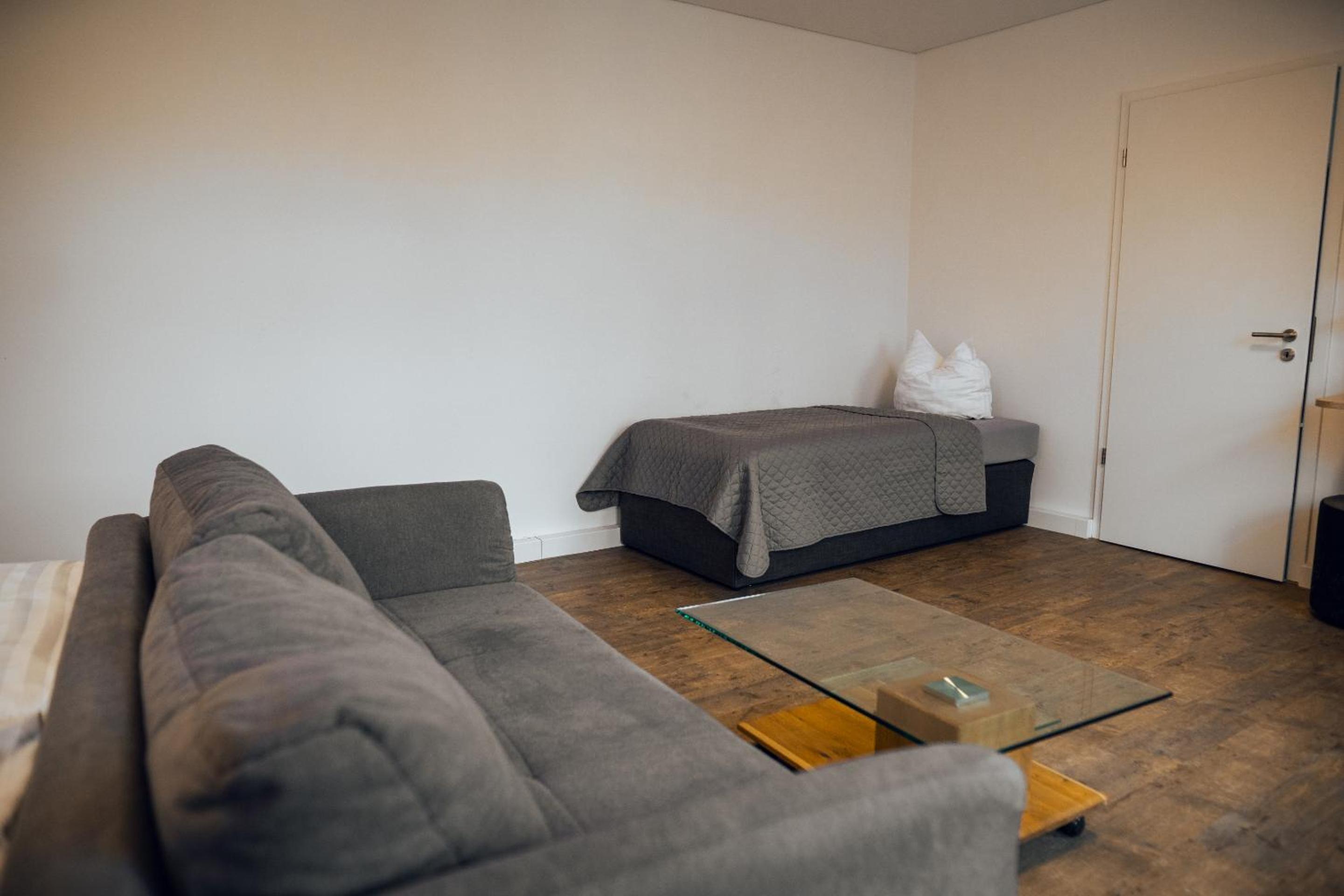 One-Bedroom Suite - Photo 20