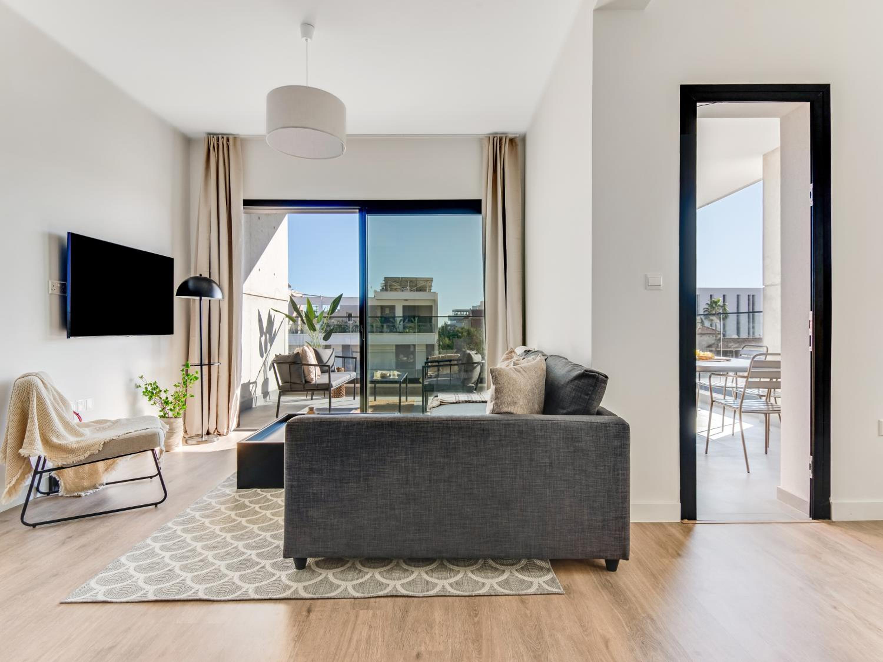 Two-Bedroom Apartment With Shared Pool photo 2