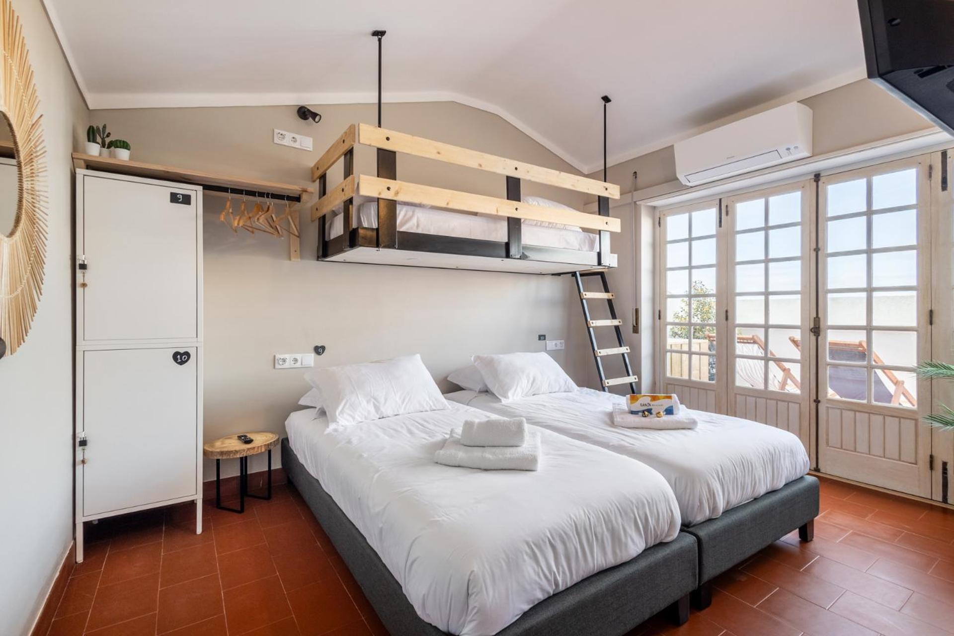 Deluxe Twin Room photo 1