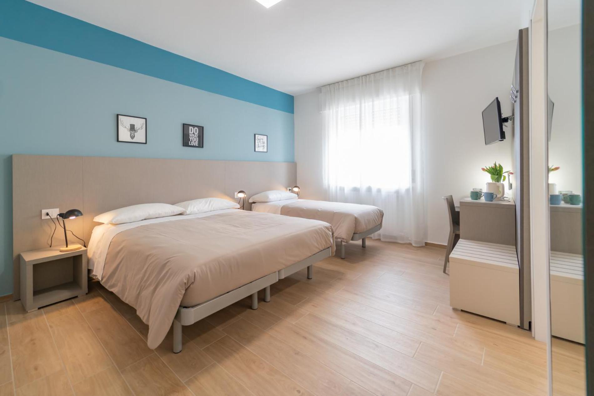 Triple Room with Private Bathroom photo 2