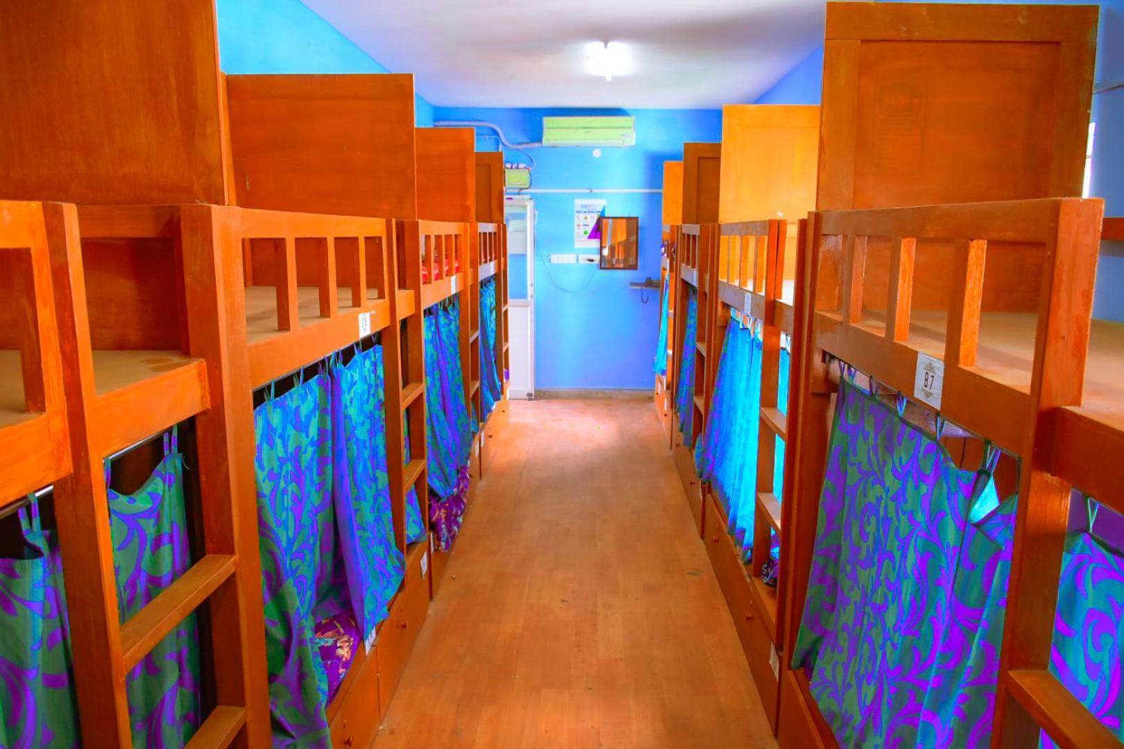 Mixed Dormitory Room photo 2