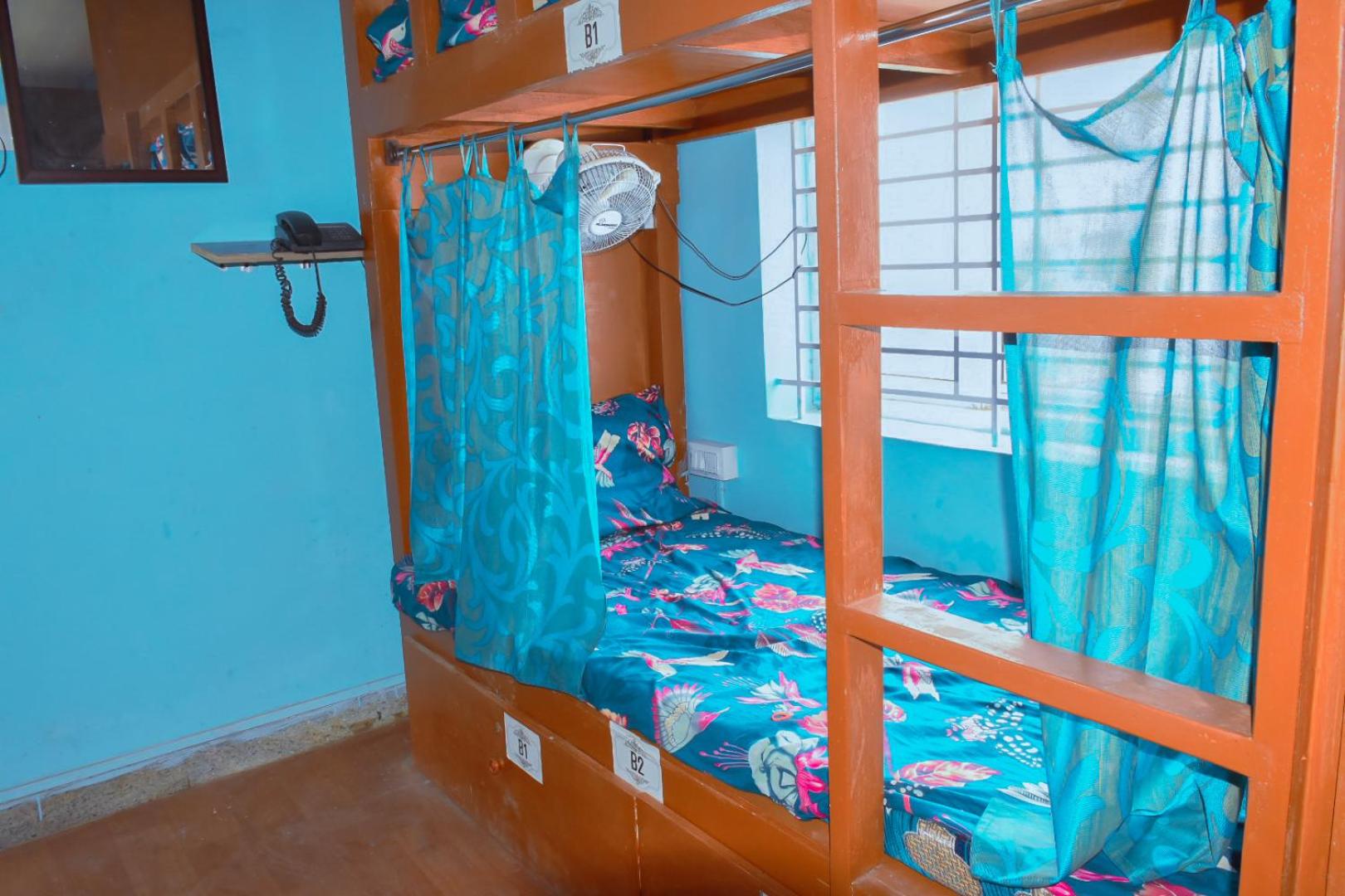 Mixed Dormitory Room