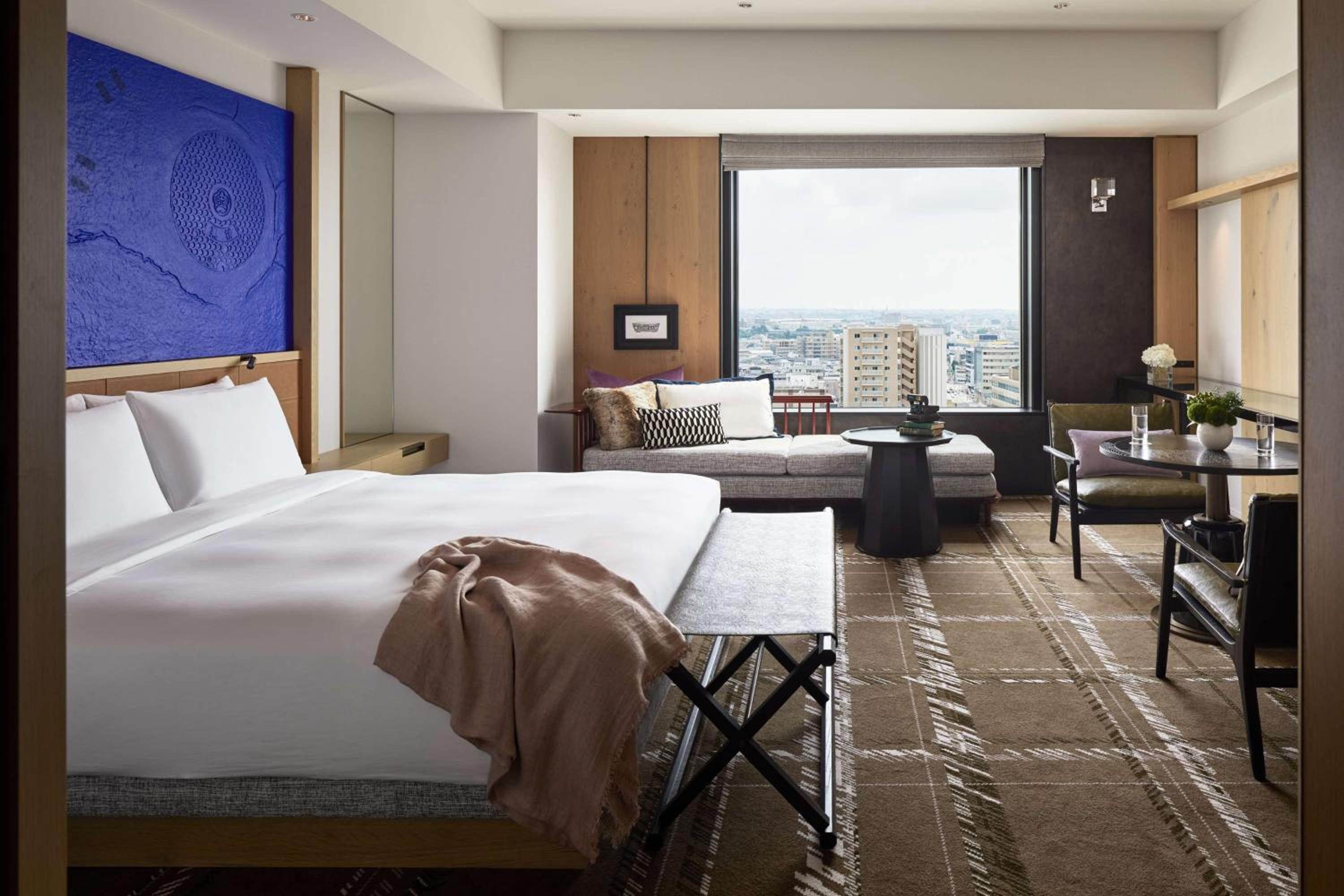 Premium King Room - Photo 1