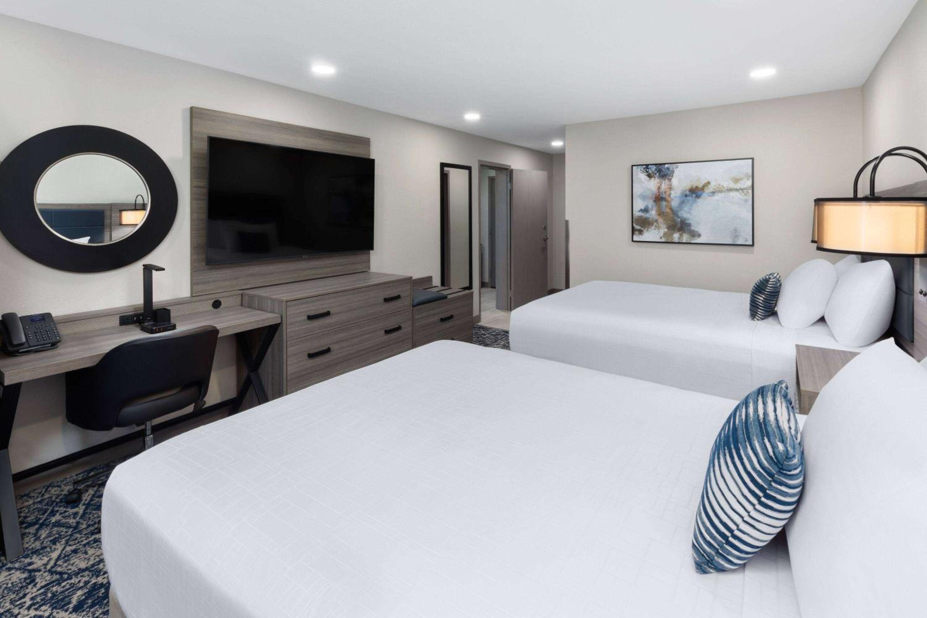 Suite with Two Queen Beds - Non-Smoking - Photo 1