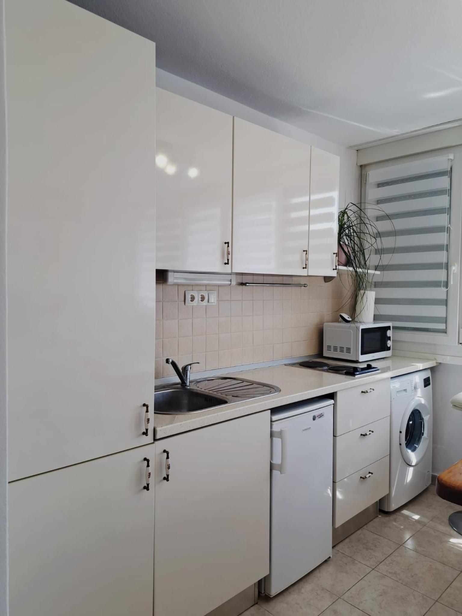Studio Apartment photo 3