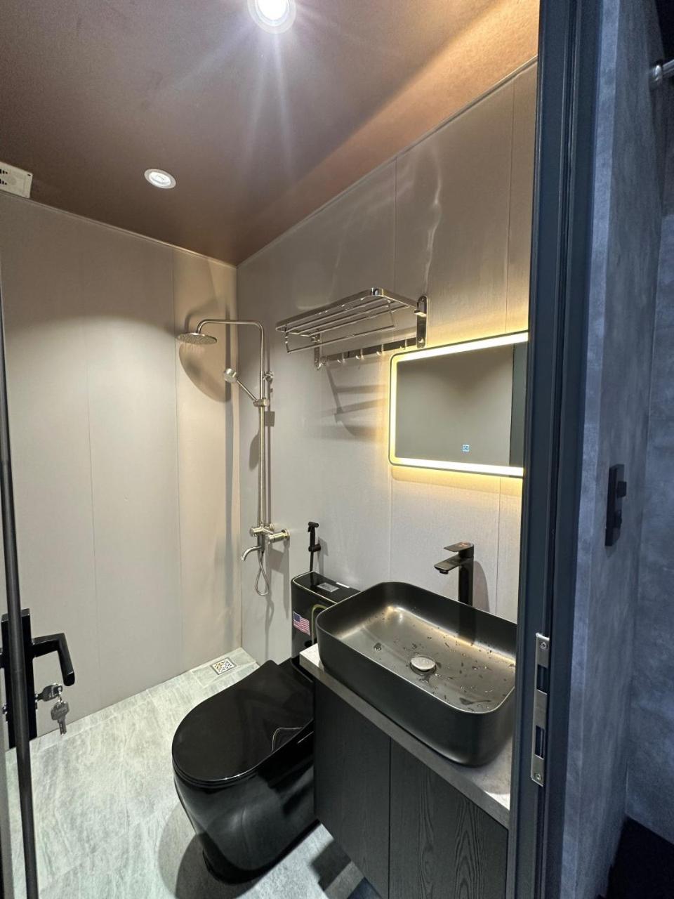 Double or Twin Room with Garden View photo 3