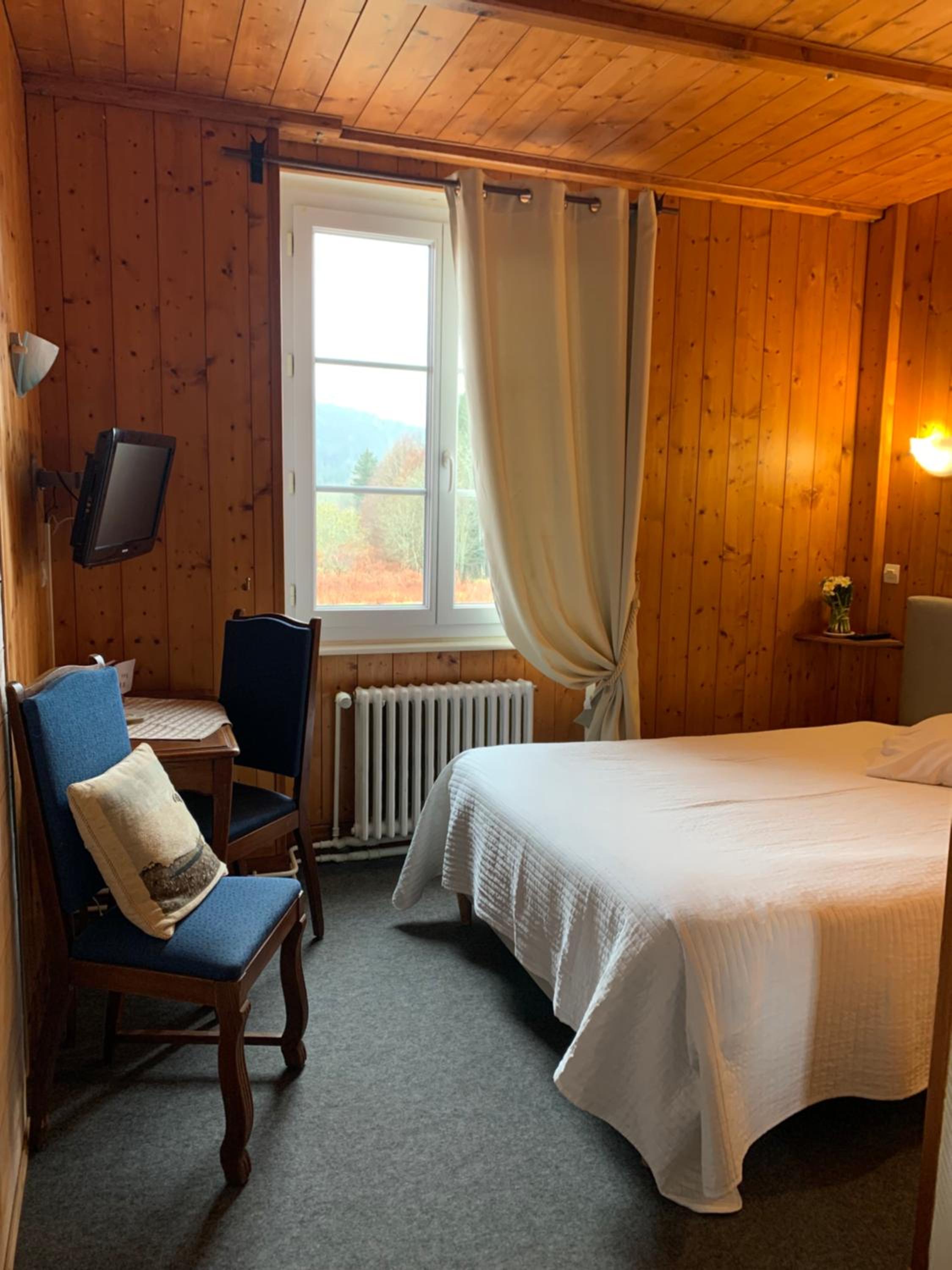 Single Room photo 2