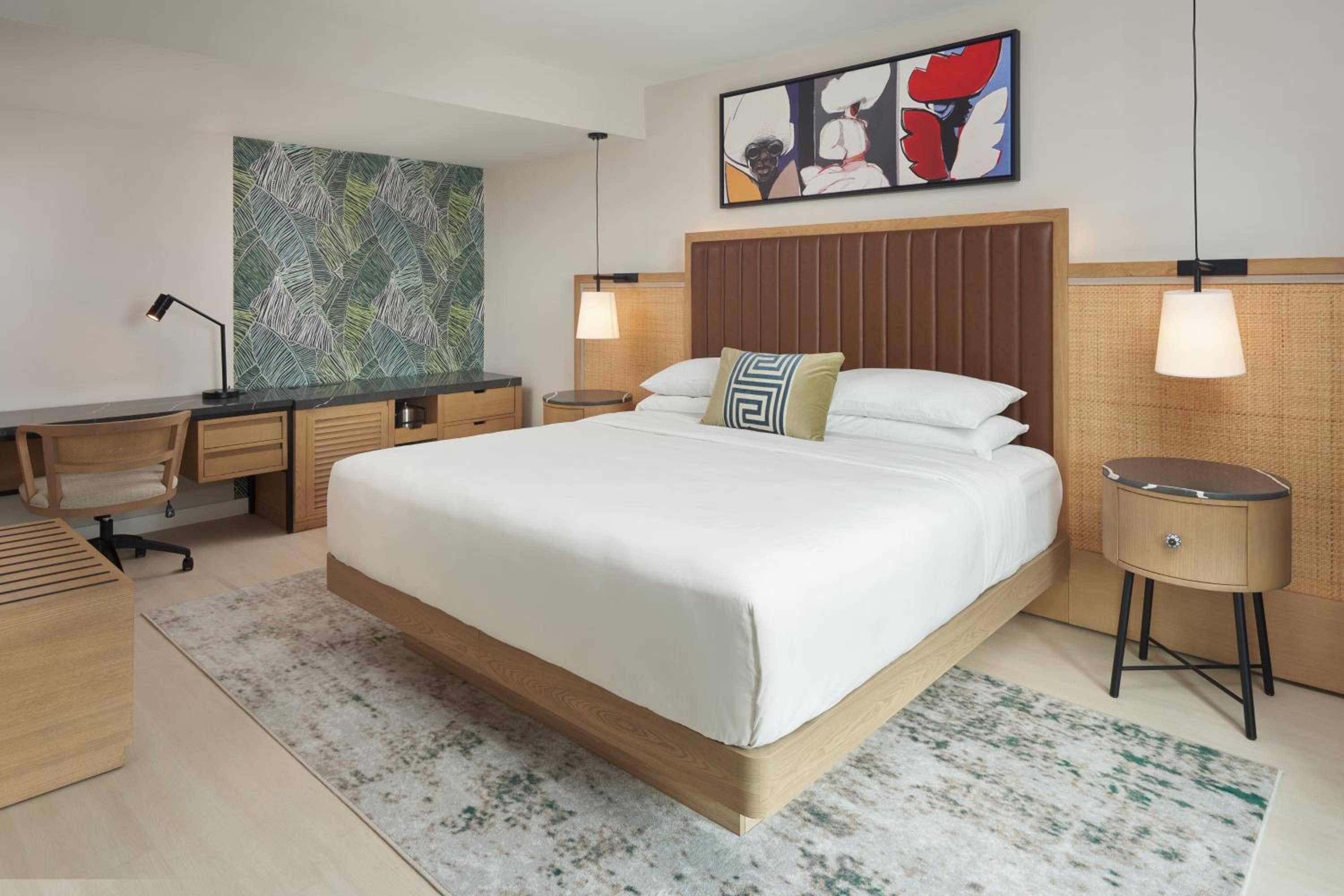 King Room with Bay View - Photo 4