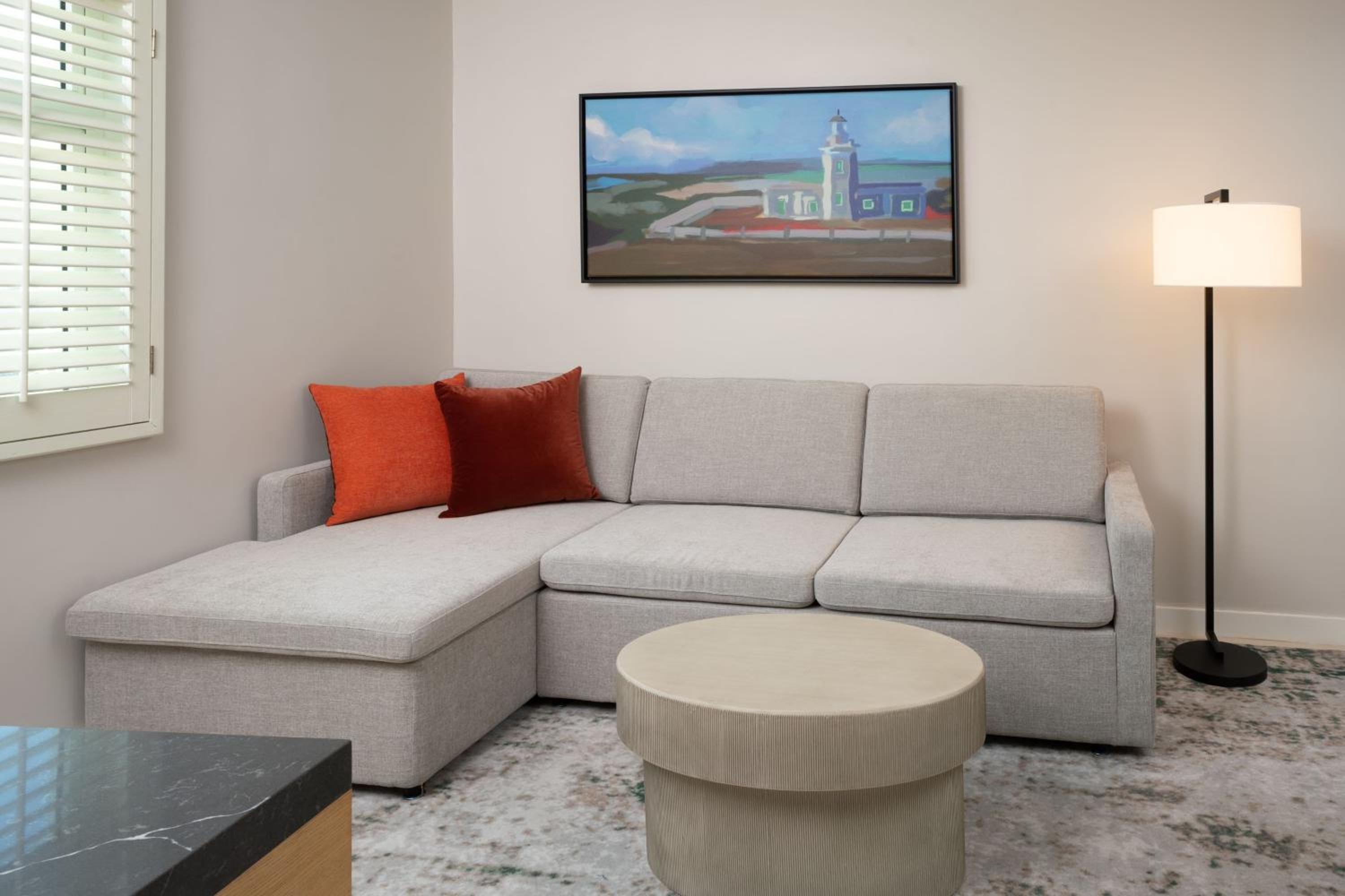 One-Bedroom Junior Suite - Photo 17