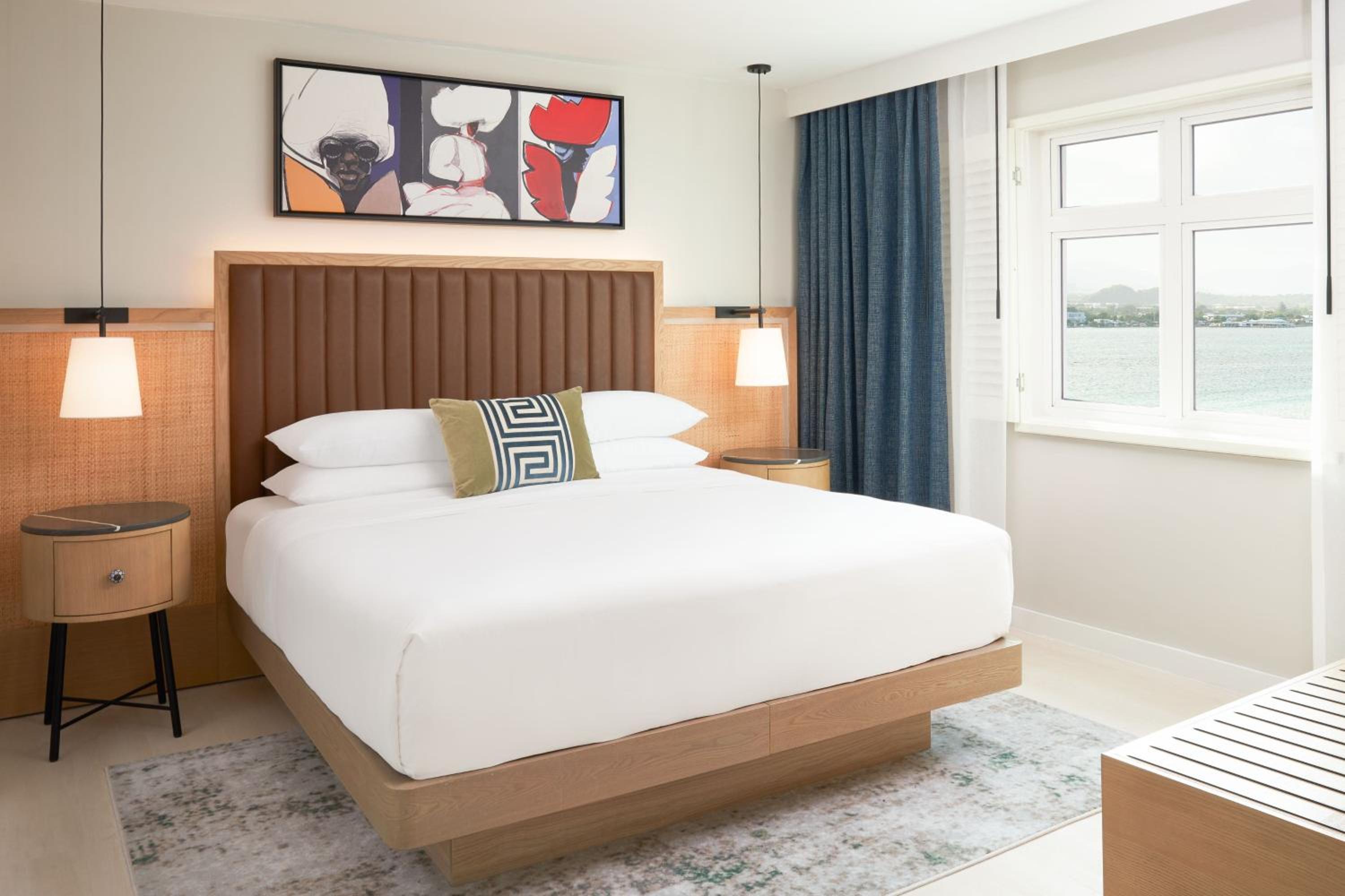 One-Bedroom Junior Suite - Photo 19