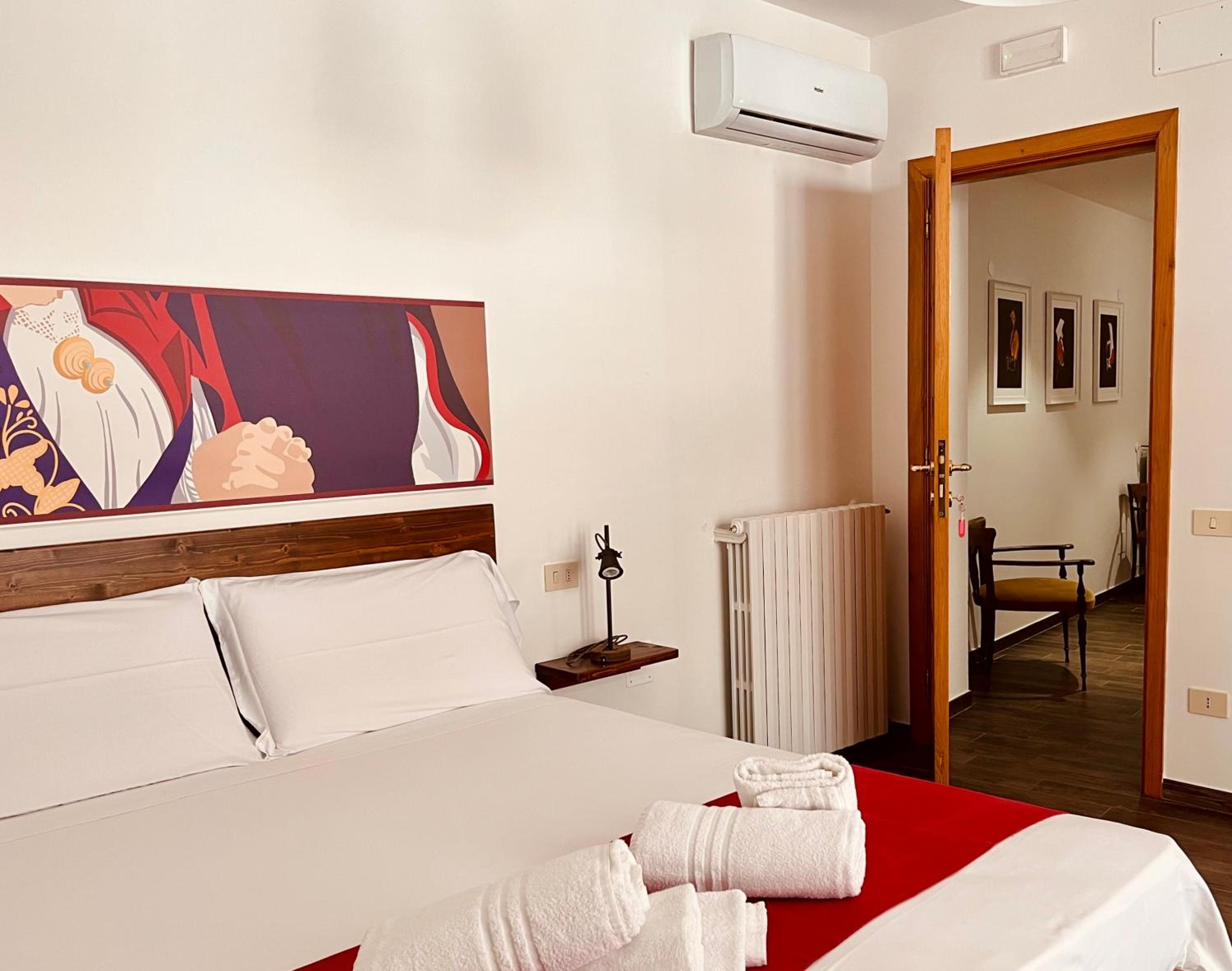 Double or Twin Room with Balcony photo 1