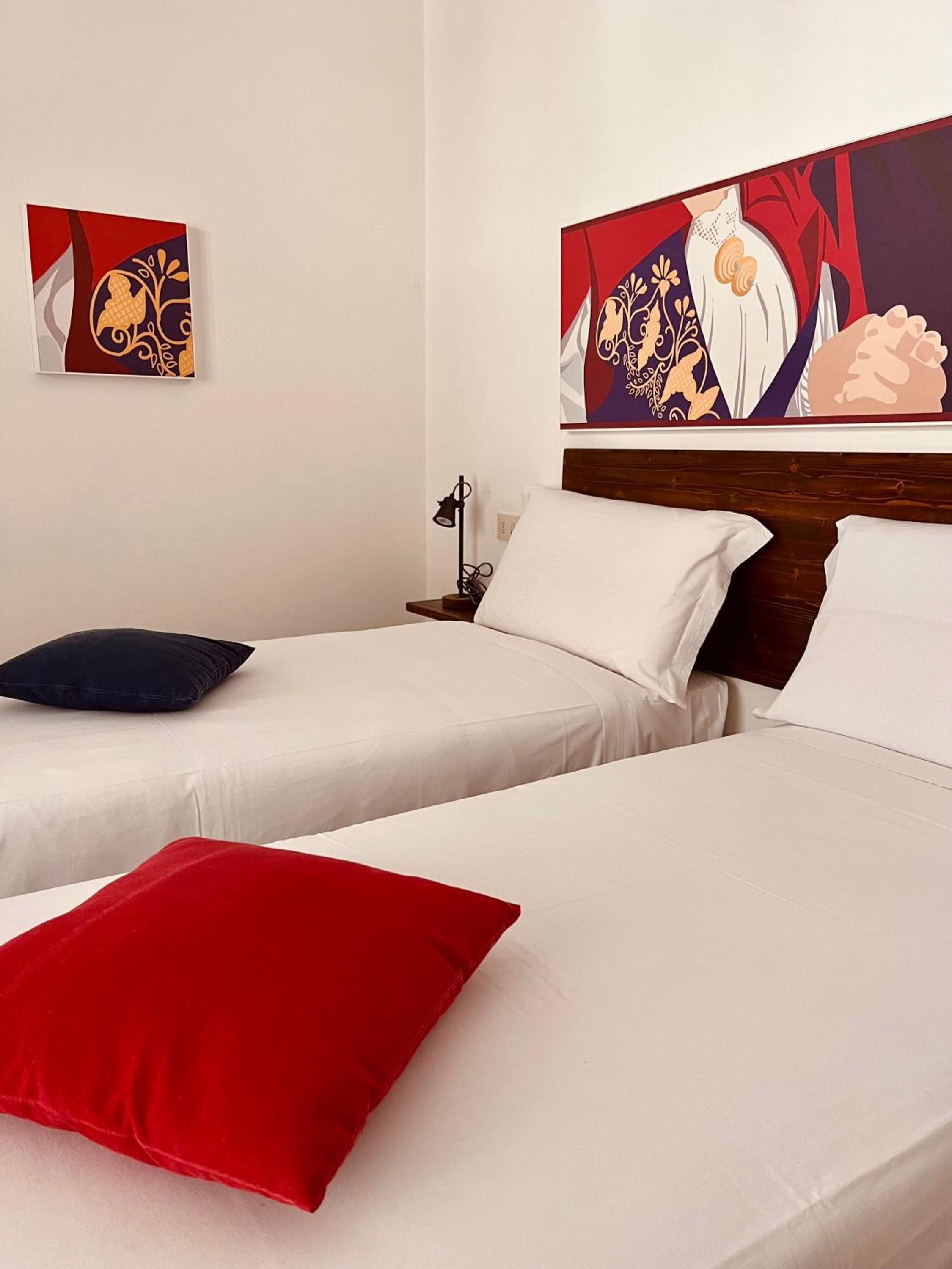 Double or Twin Room with Balcony photo 3