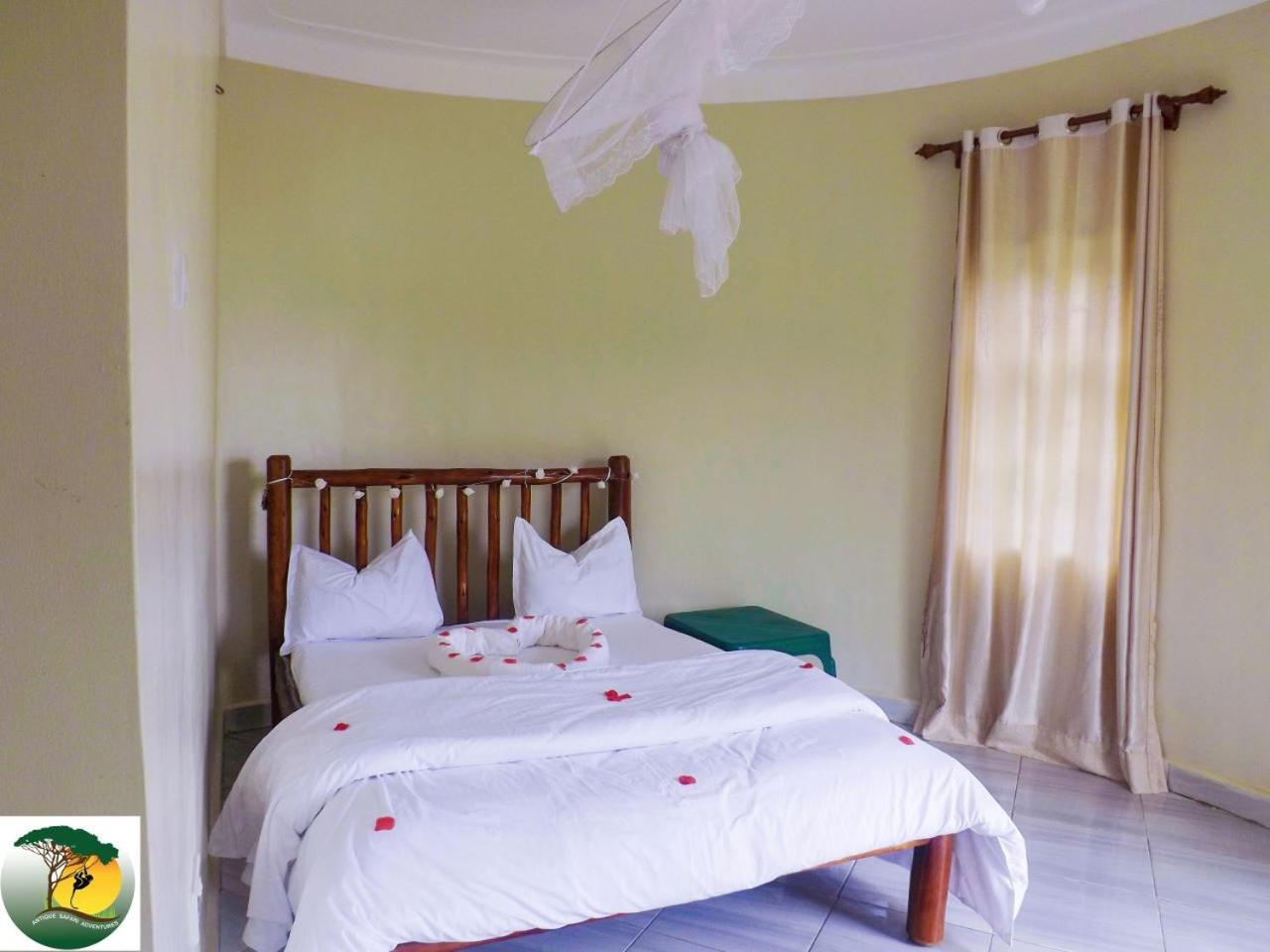 King Room with Lake View photo 1