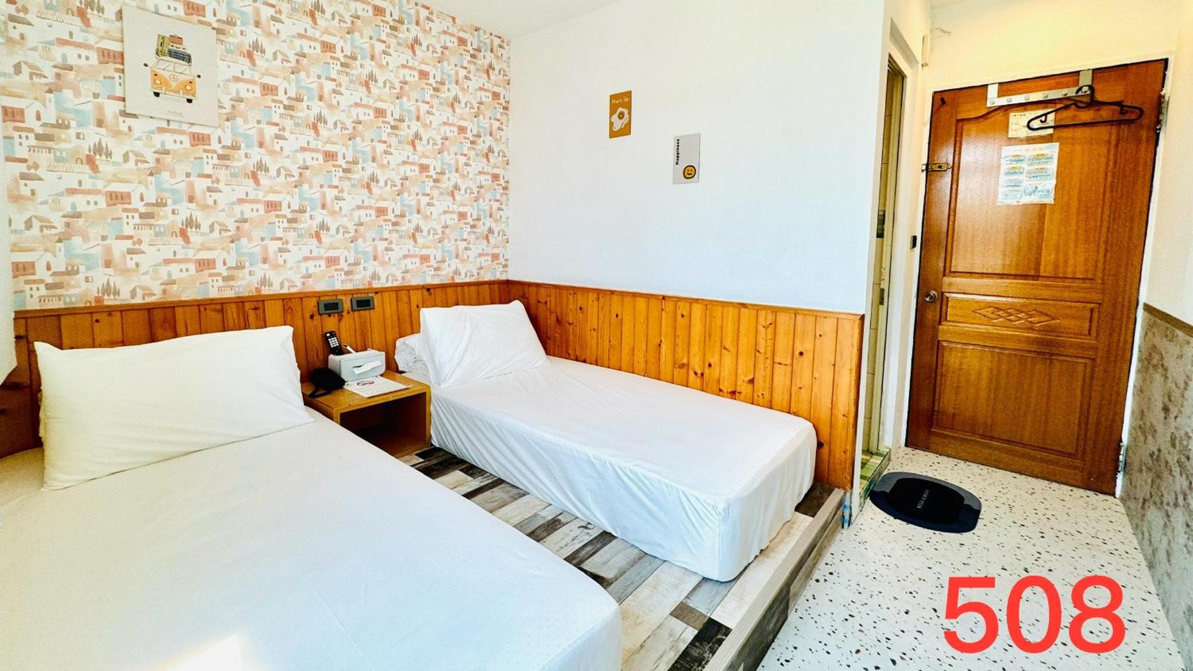 Economy Double or Twin Room photo 3