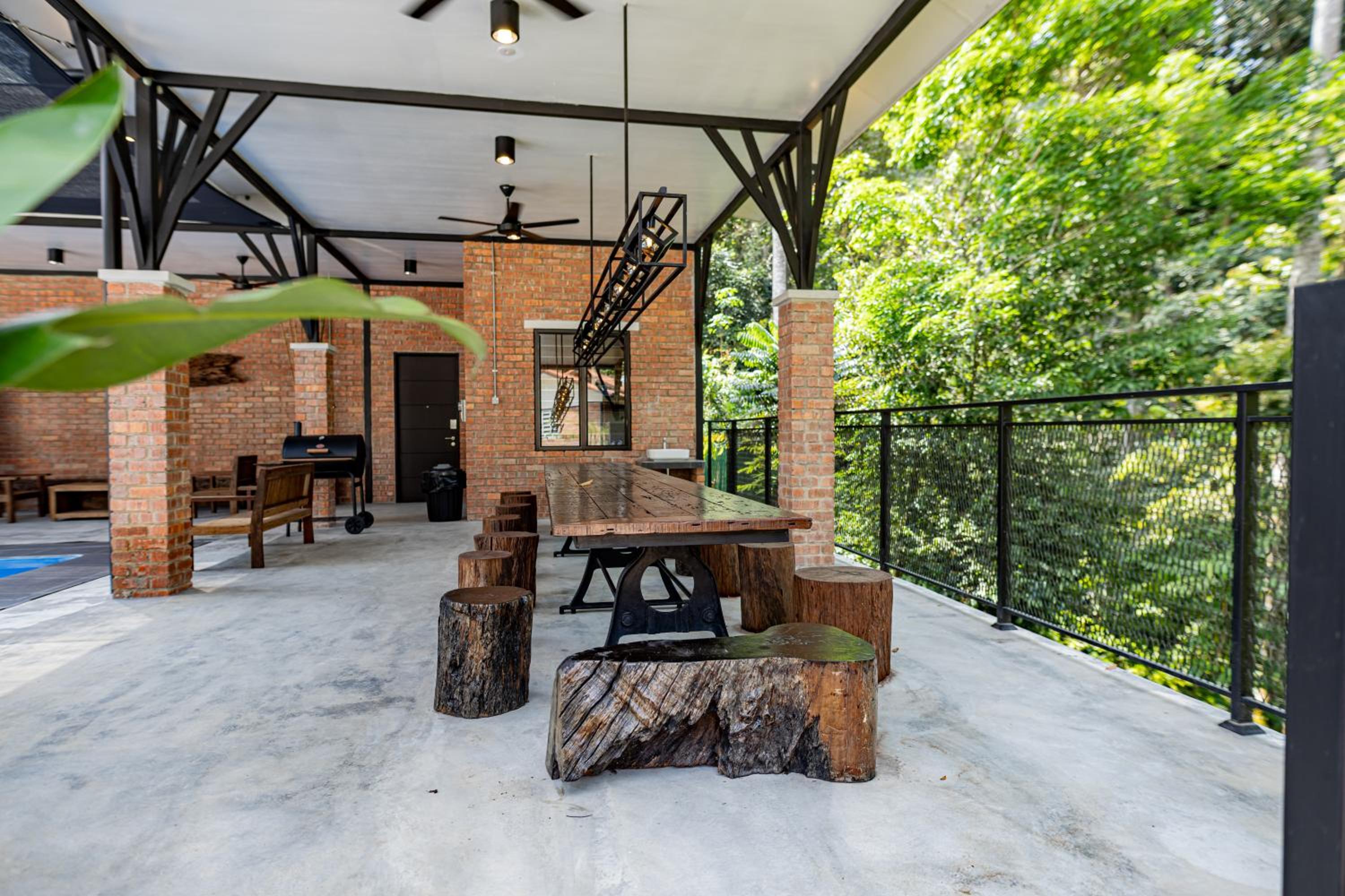 Deluxe Villa - Photo 11