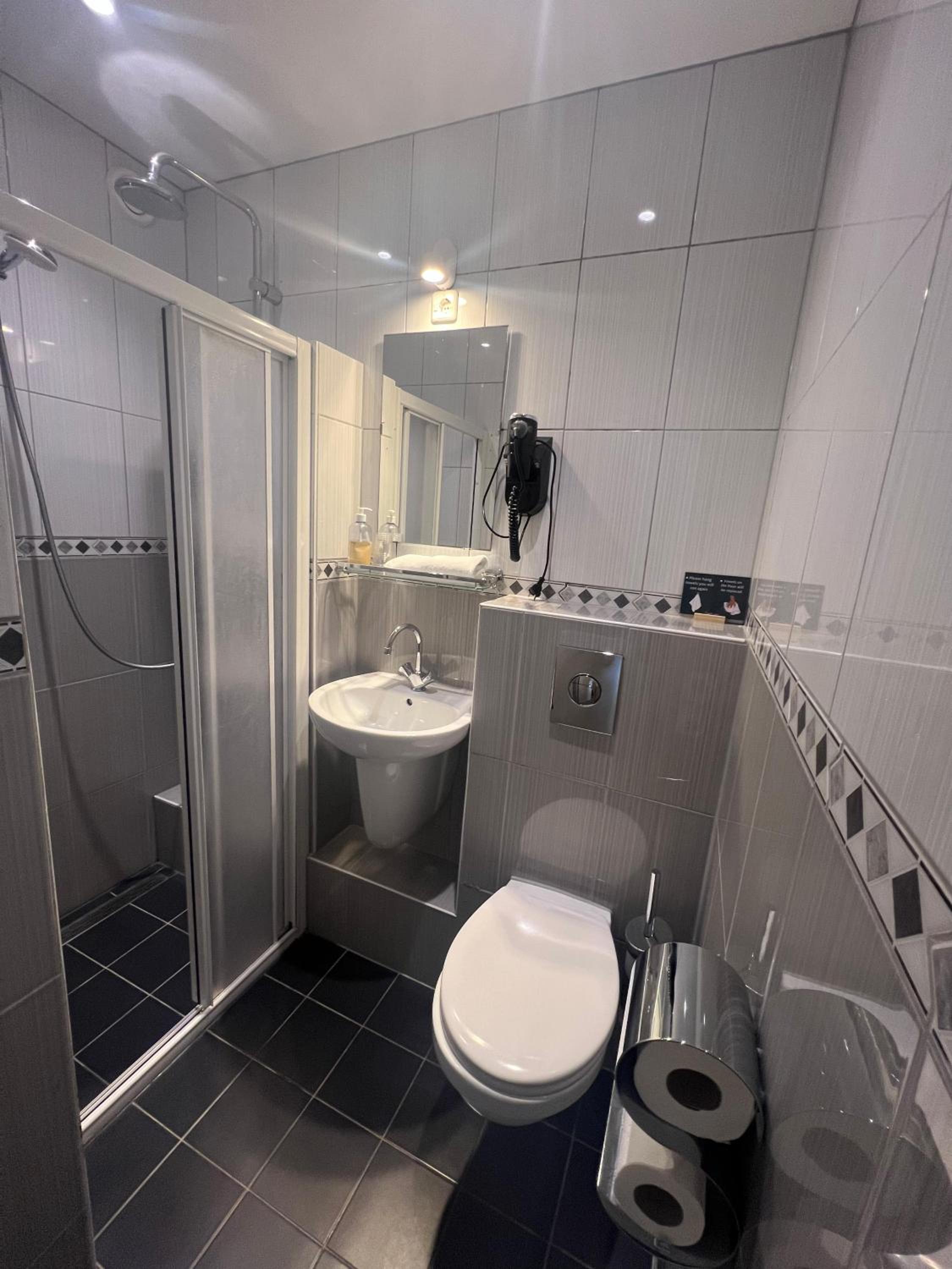 Triple Room photo 2
