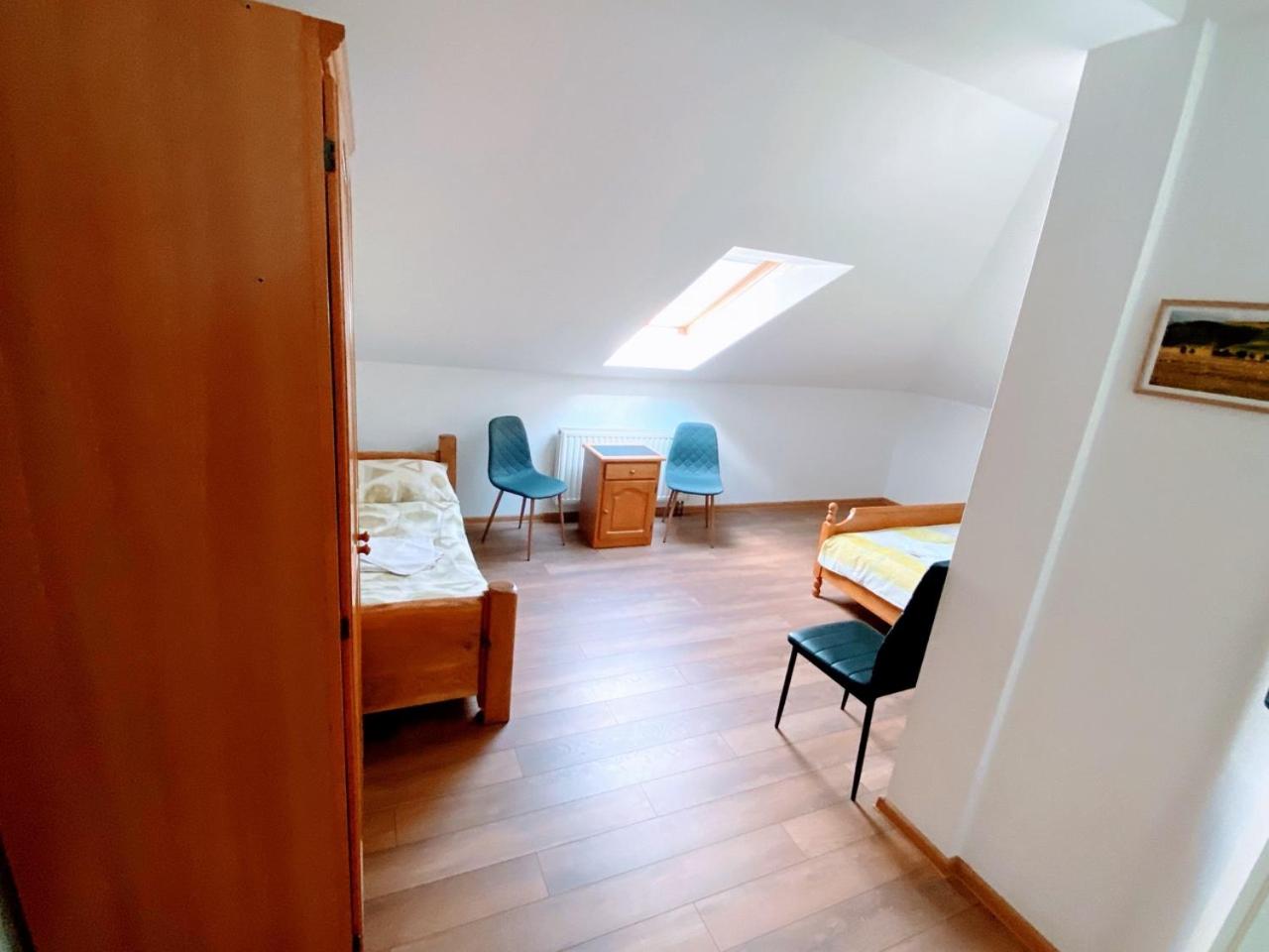 Family Room photo 3