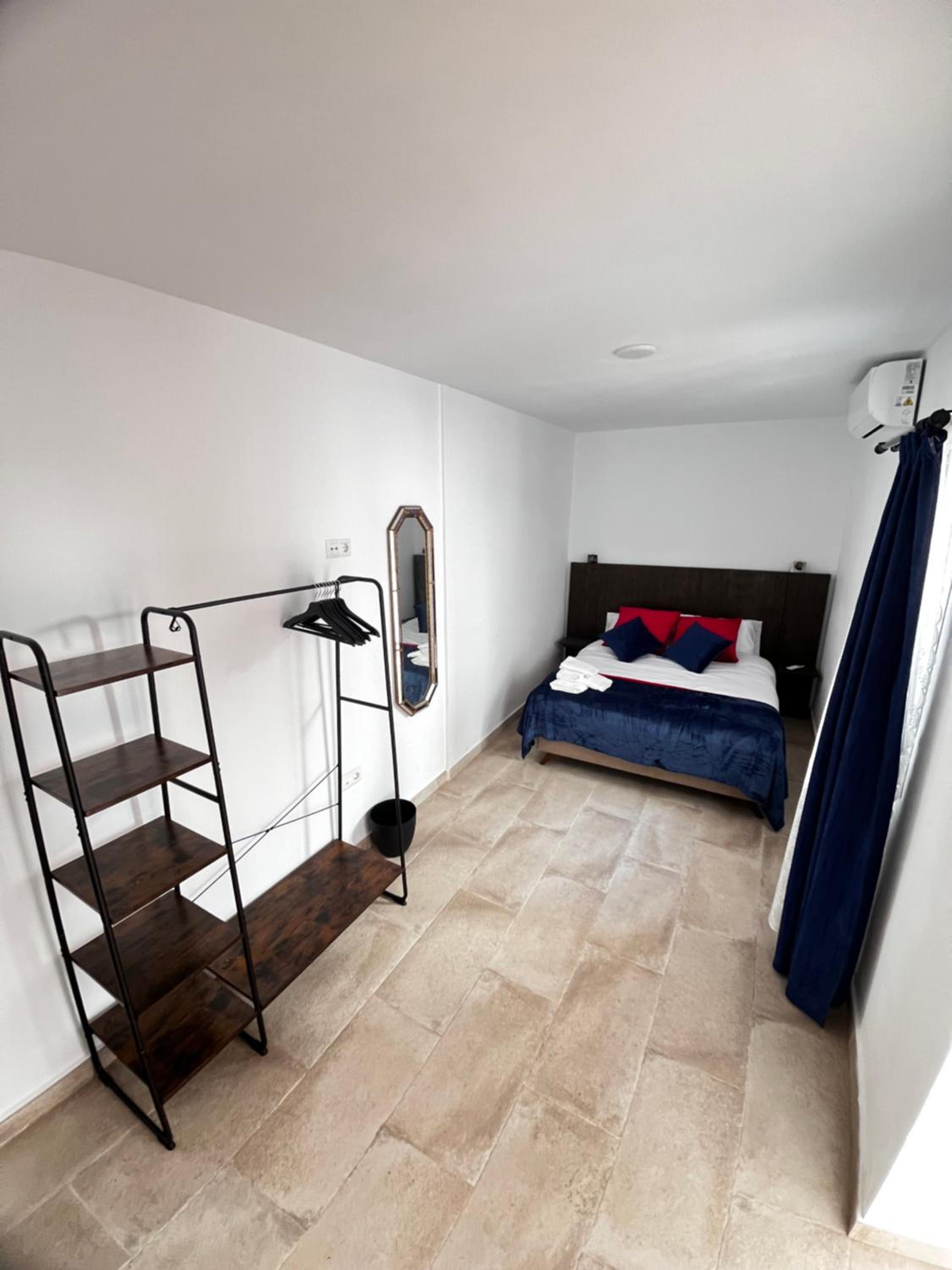 Habitación Doble con Baño Privado