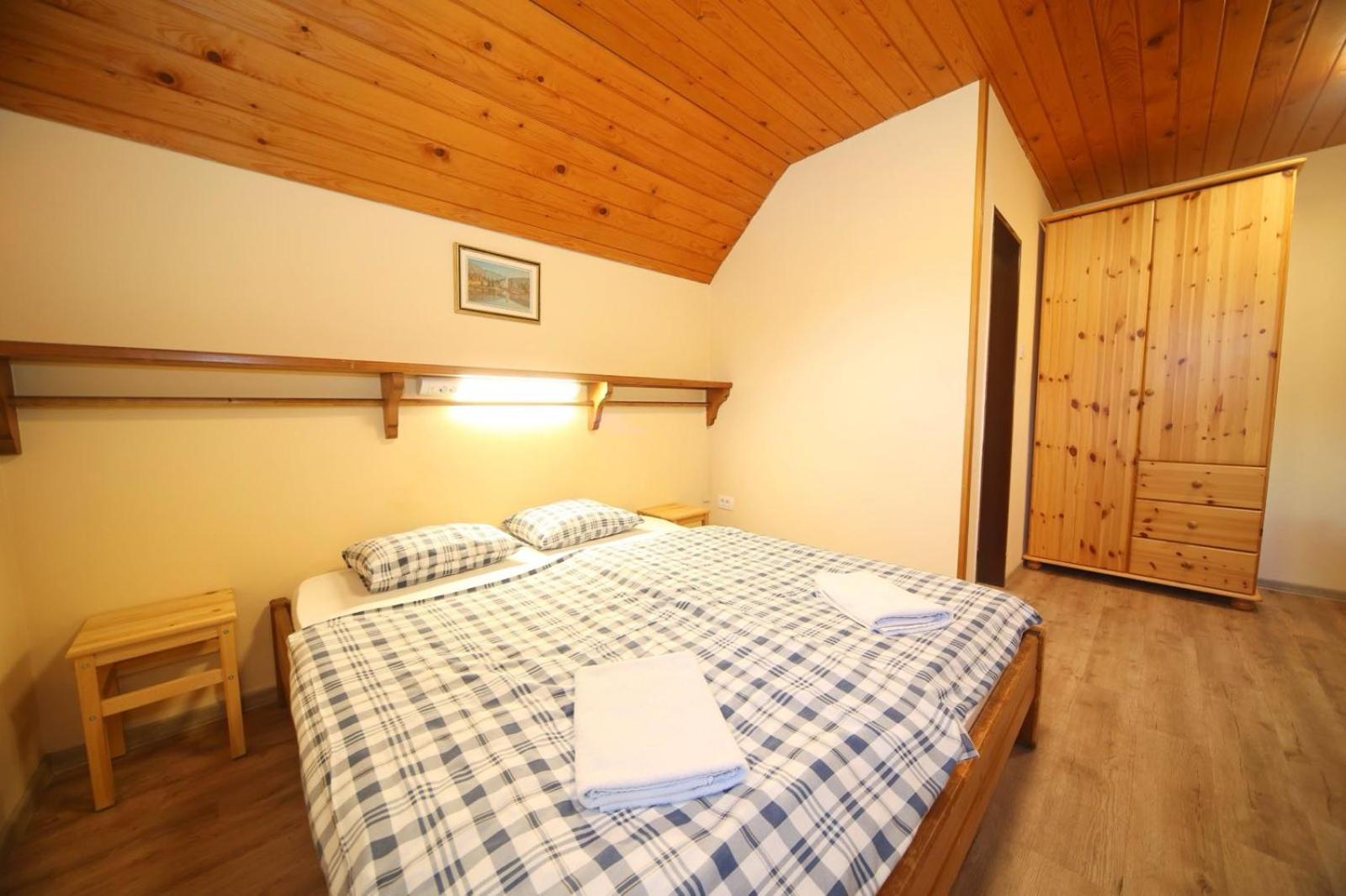 Triple Room with Bathroom photo 3
