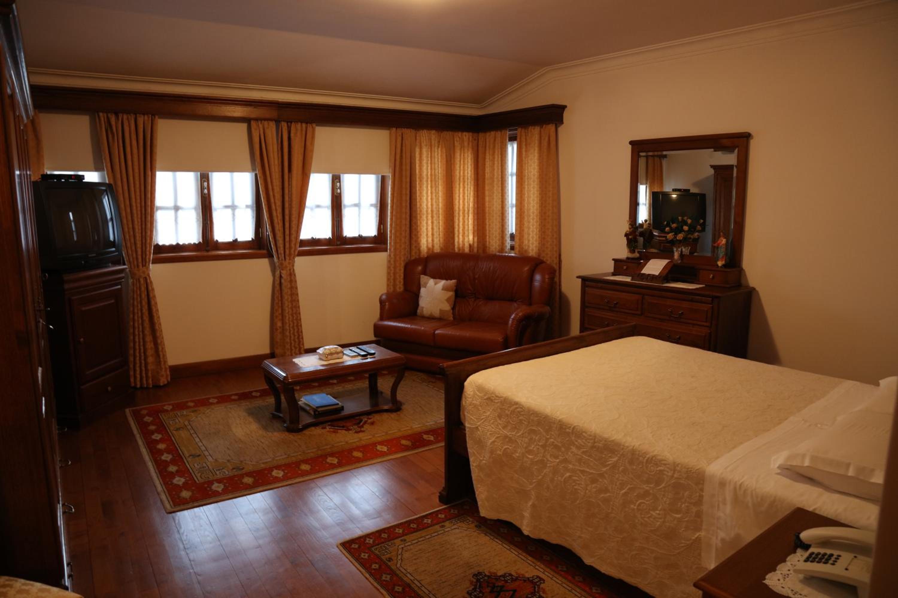 Deluxe Double Room - Photo 2