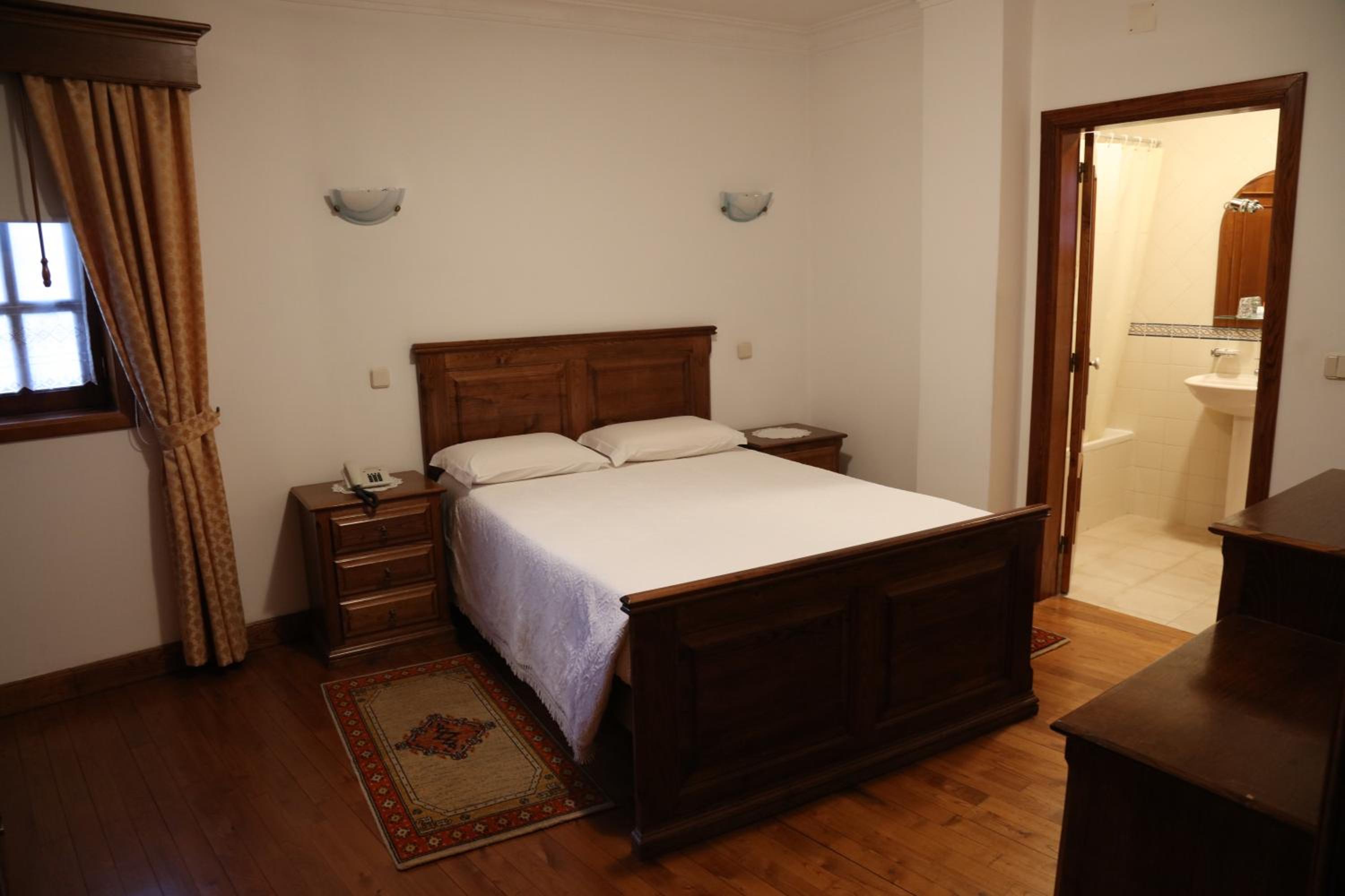Double Room - Photo 1
