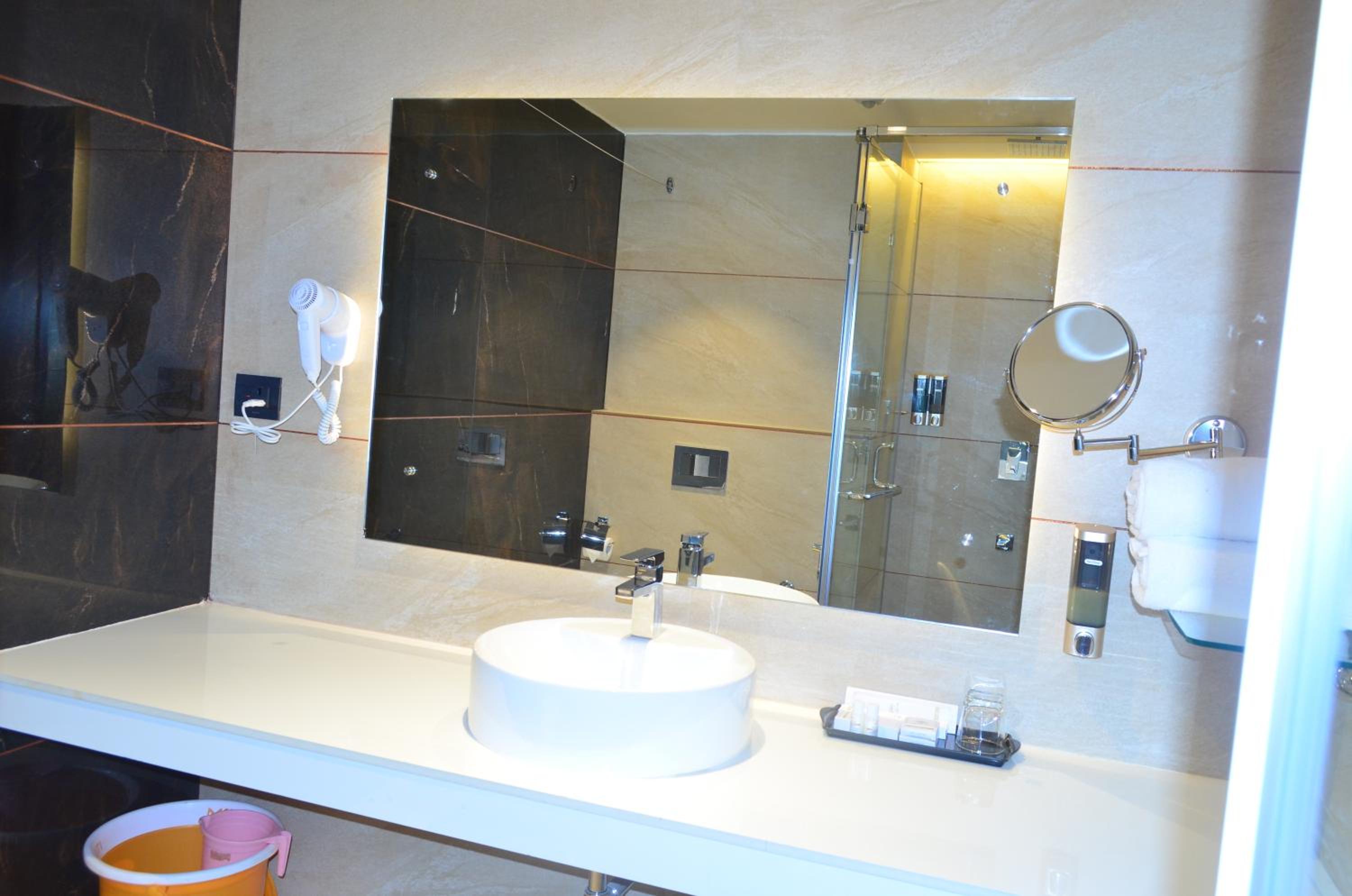 Premium Quad Room photo 2