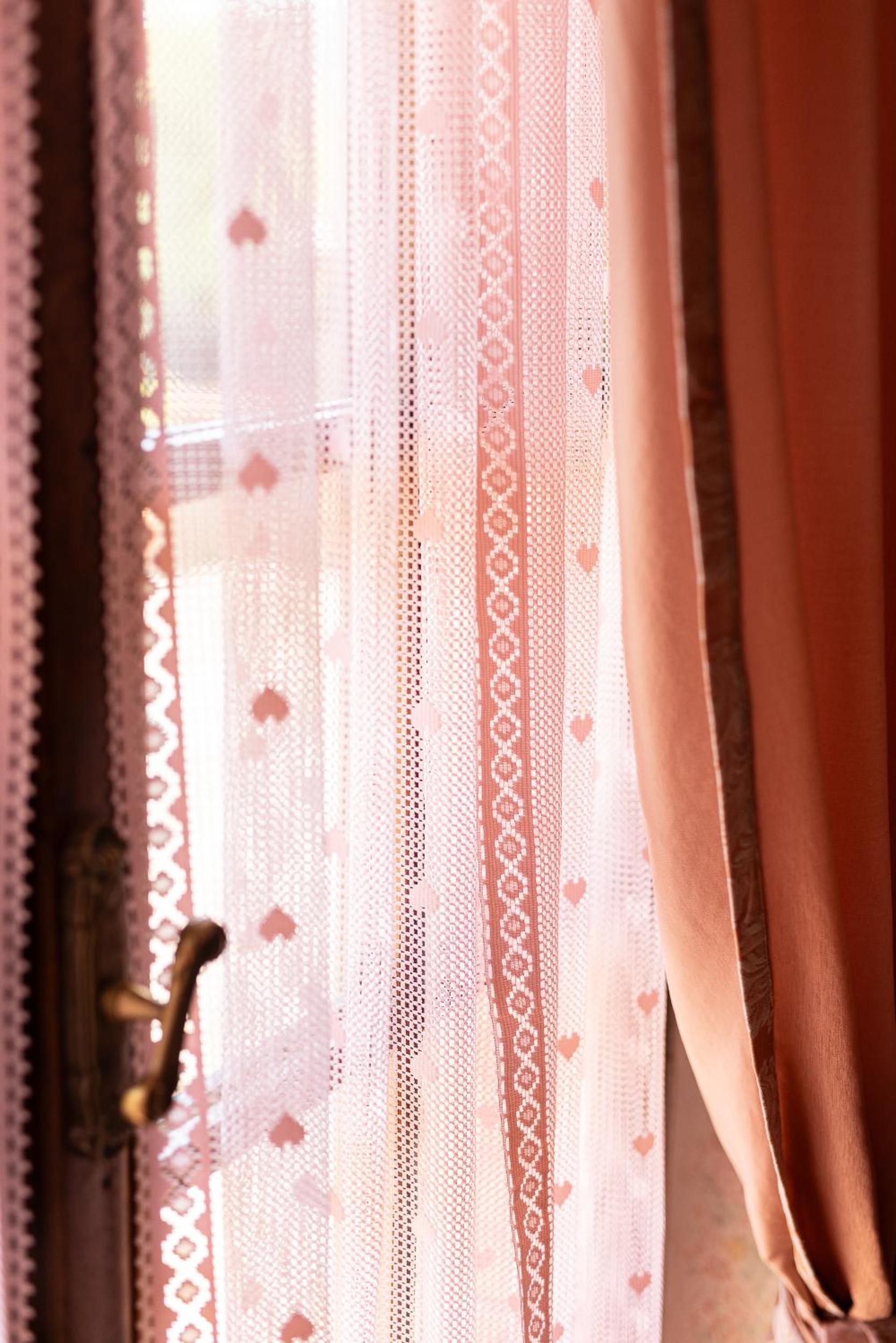Double Room - Photo 12