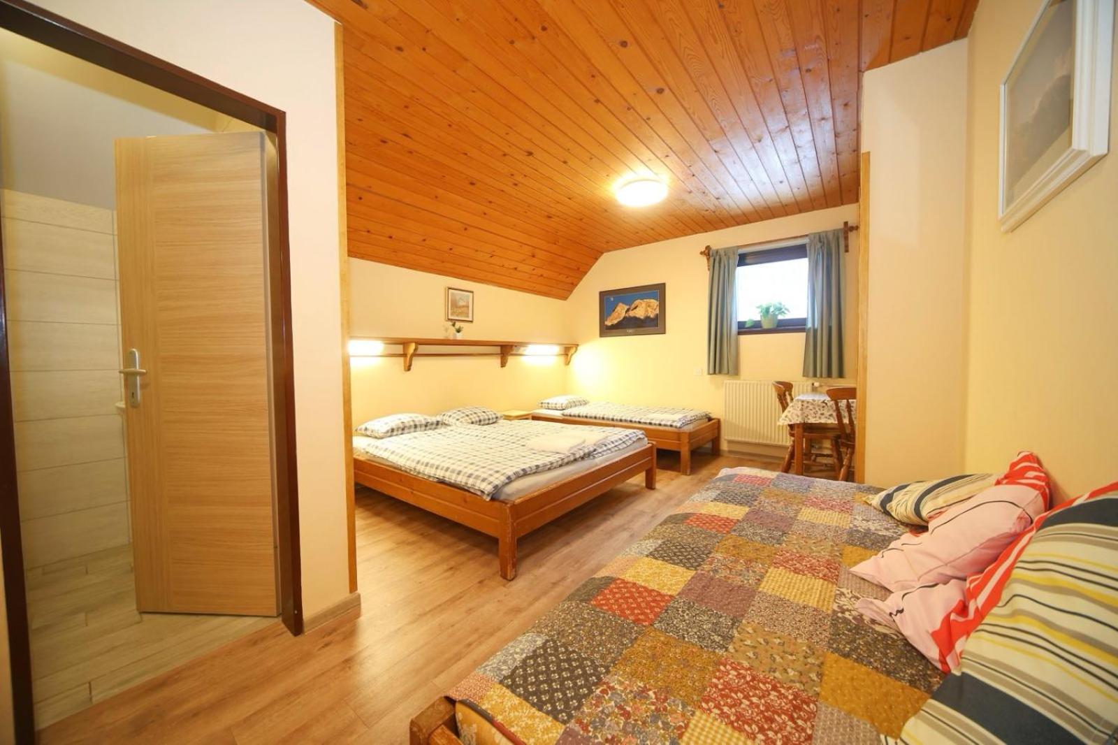 Quadruple Room with Bathroom photo 3