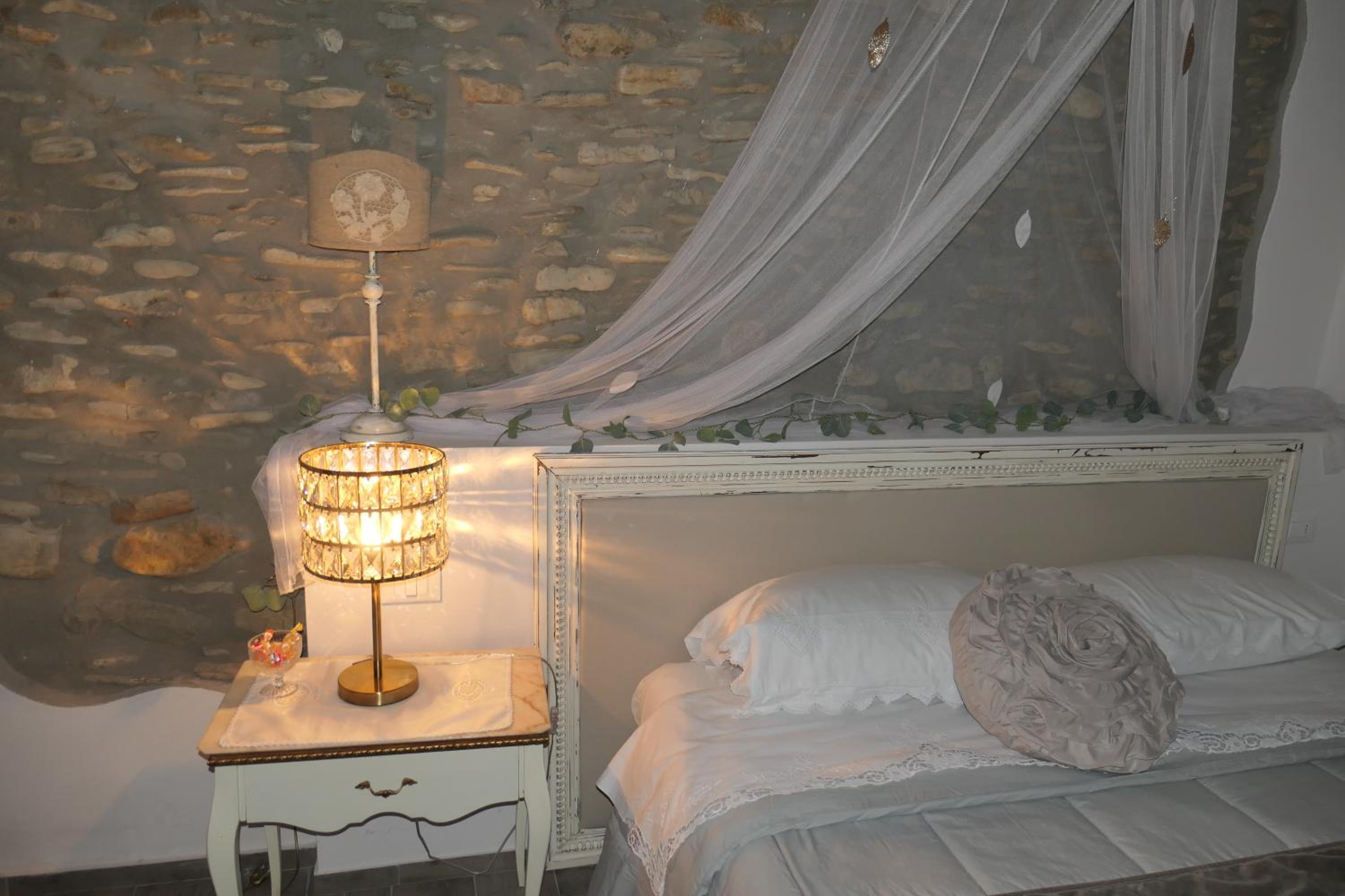Double Room - Photo 5