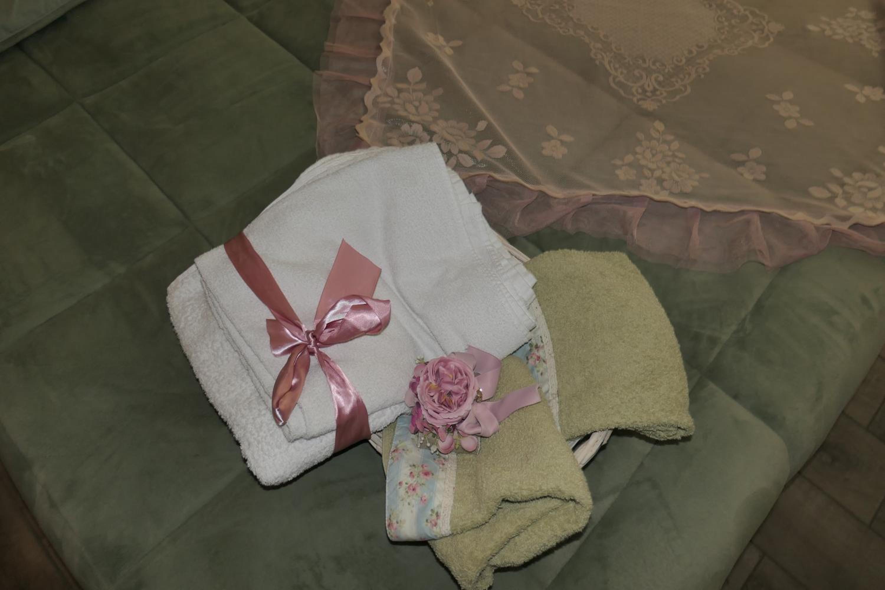 Small Double Room - Photo 11