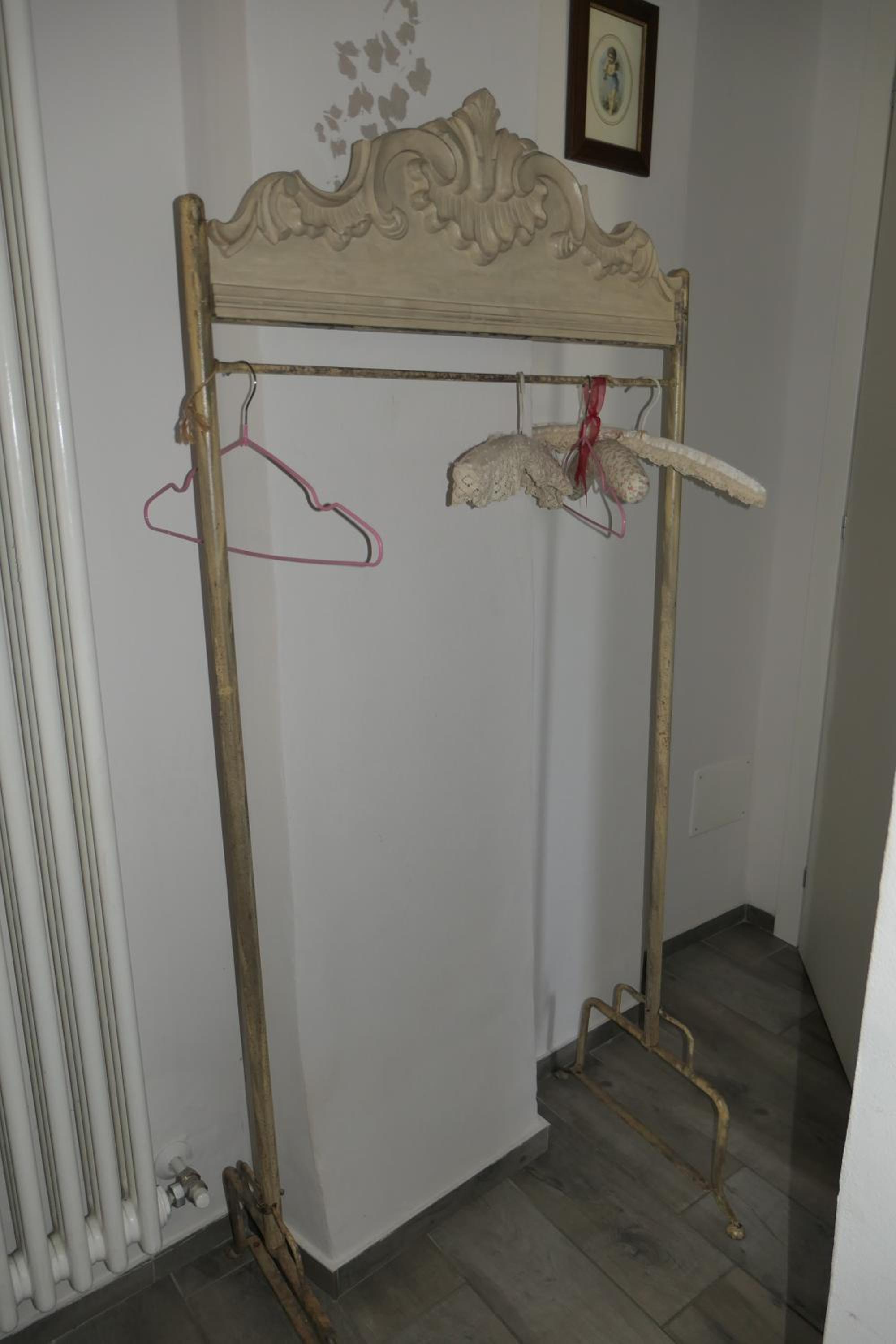 Small Double Room - Photo 9