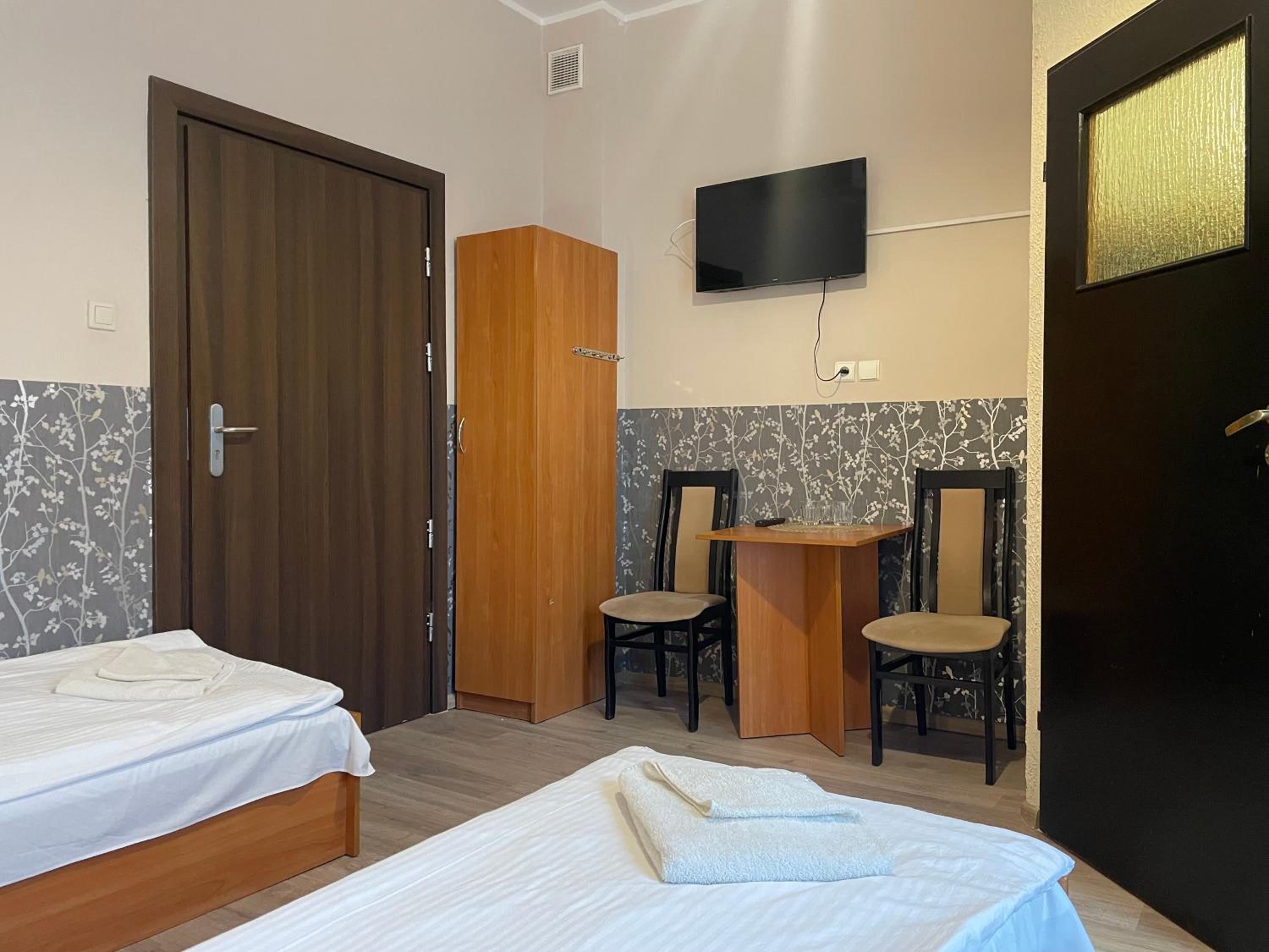 Triple Room - Photo 6