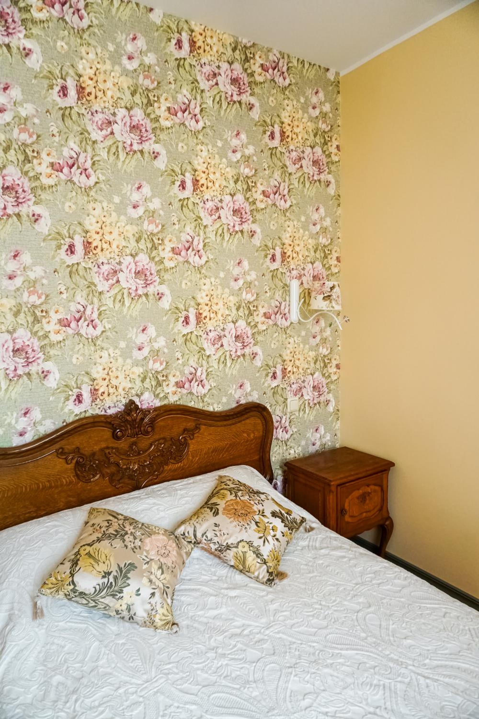 Standard Double Room - Photo 4