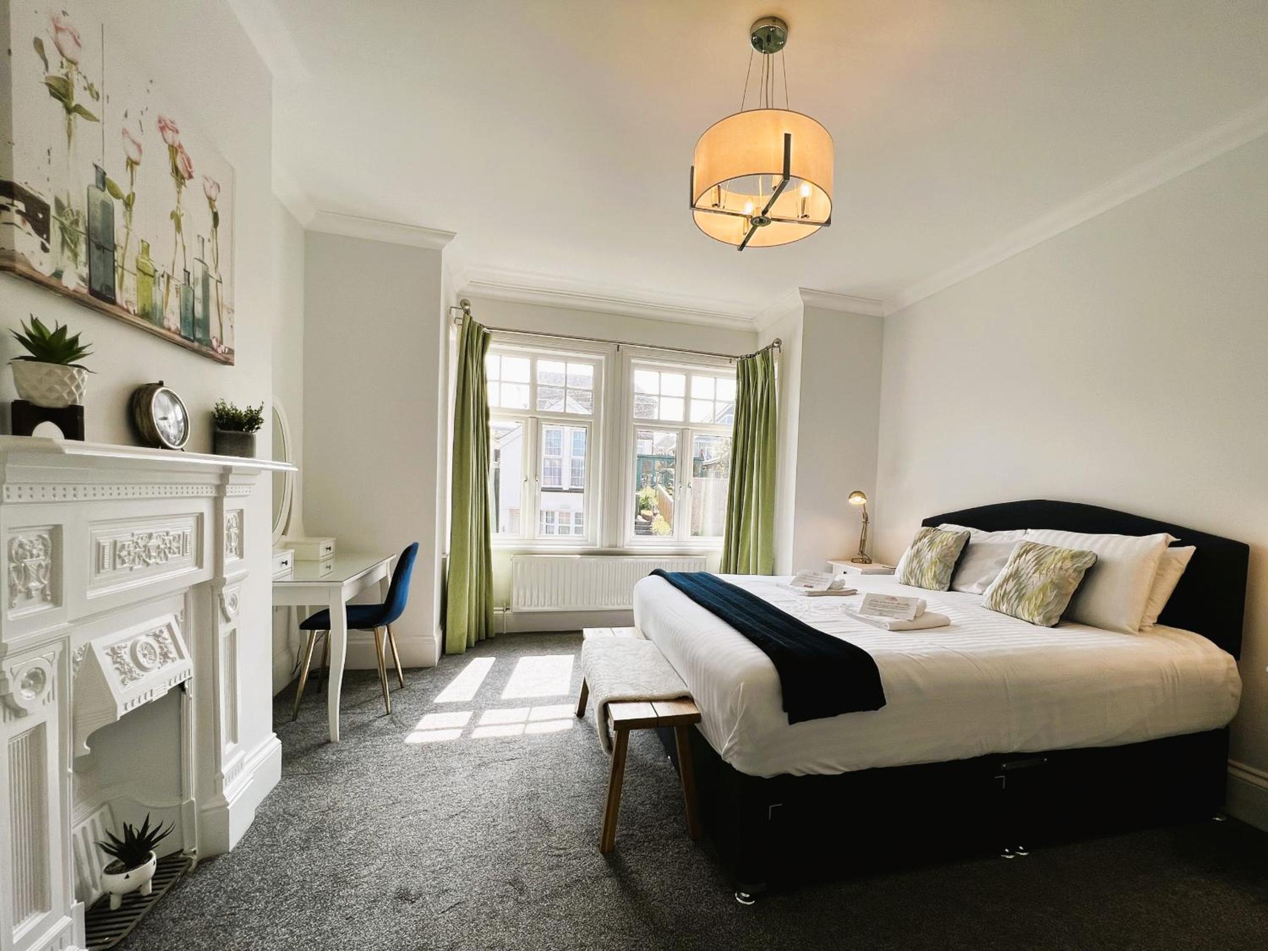 Three-Bedroom Home - Photo 33