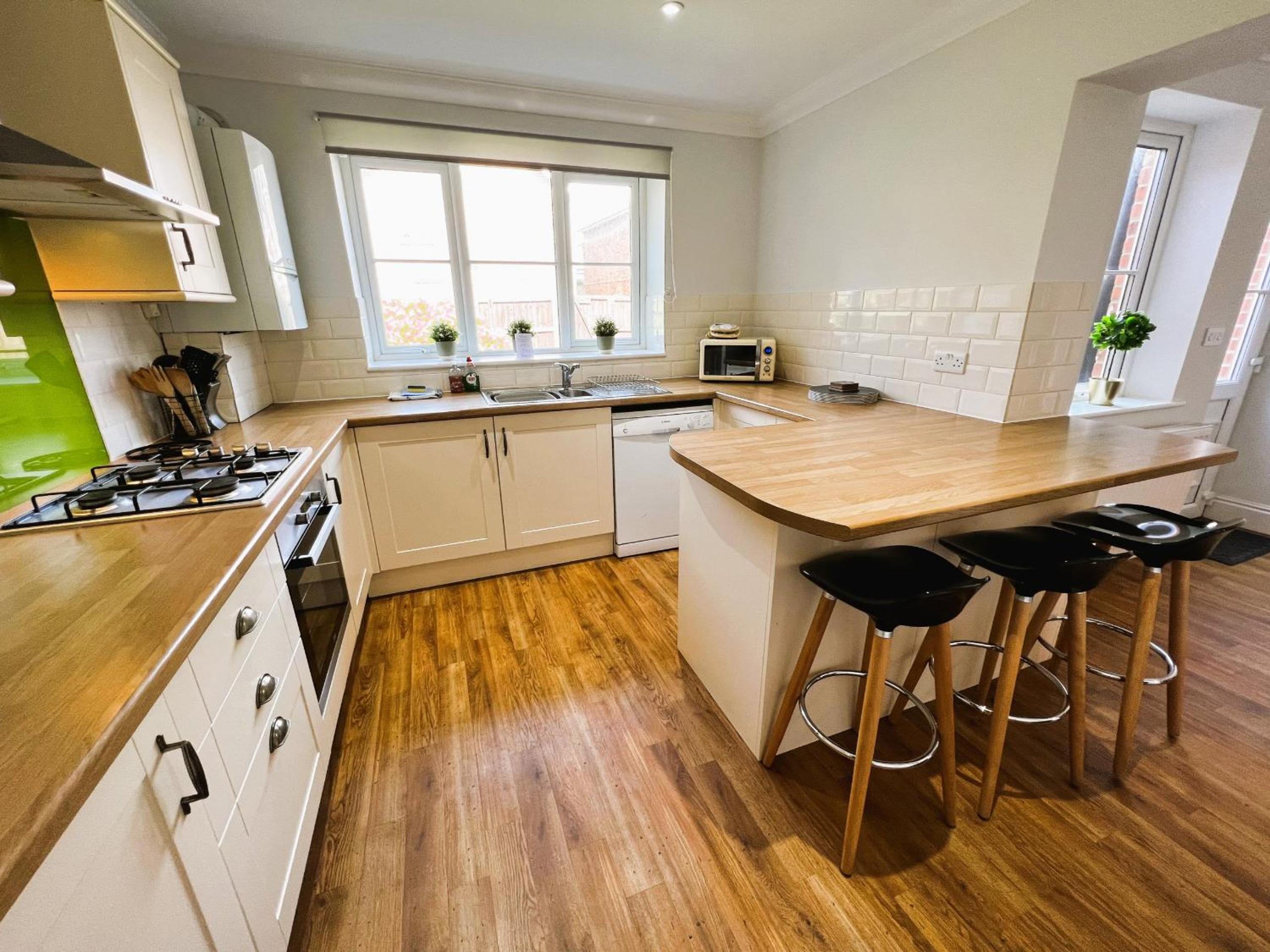 Three-Bedroom Home - Photo 4