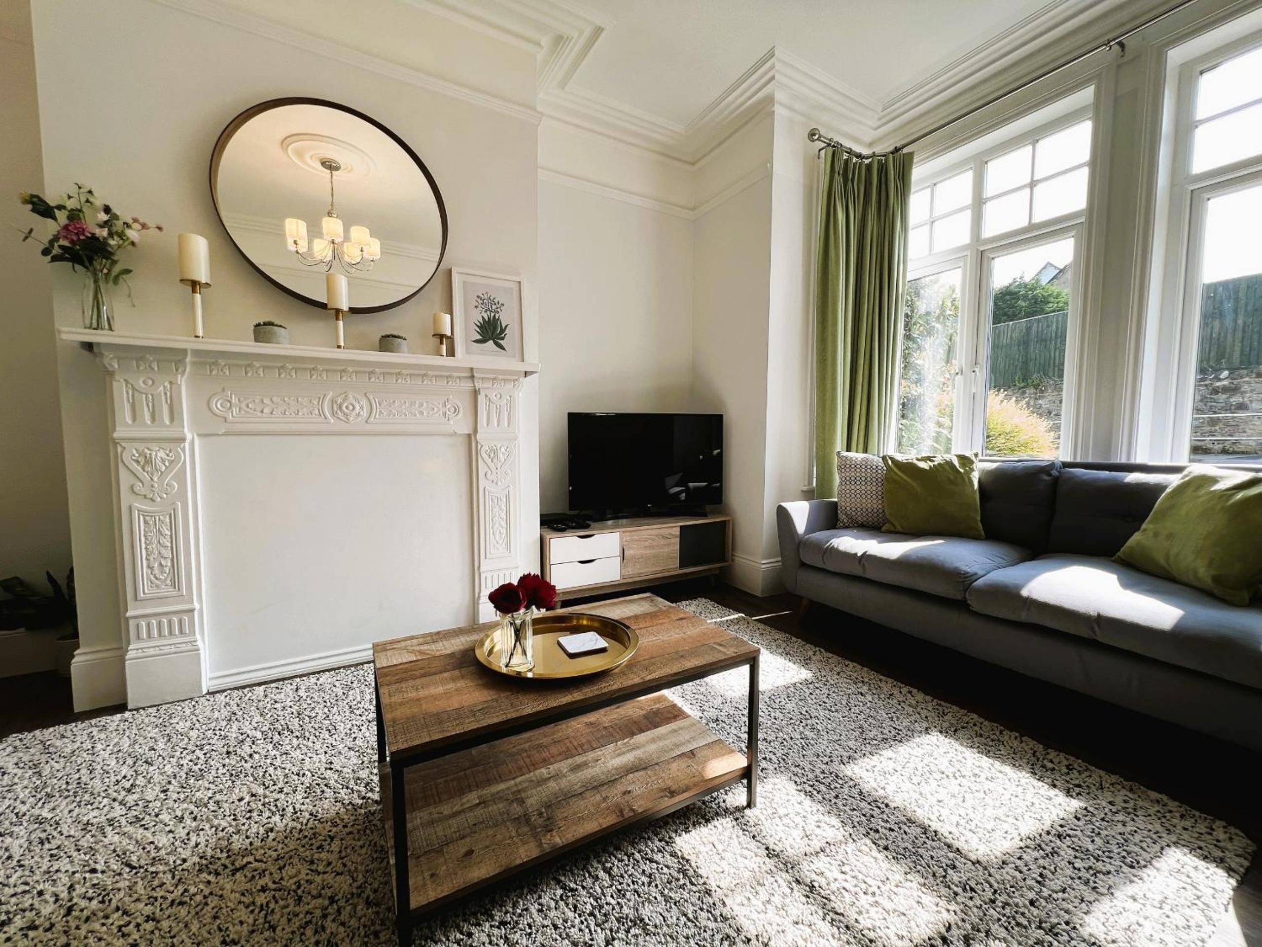 Three-Bedroom Home - Photo 9