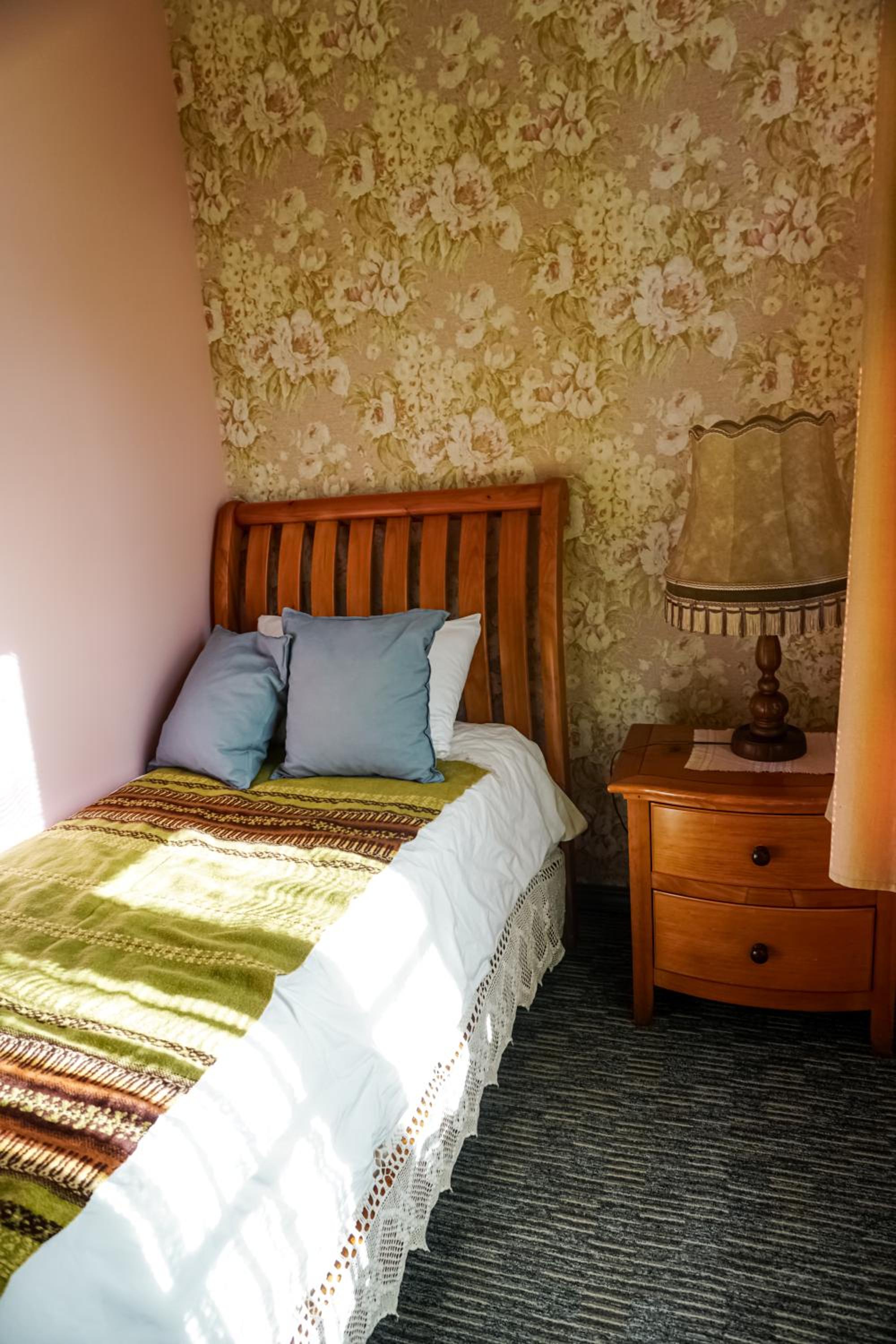 Single Room photo 3