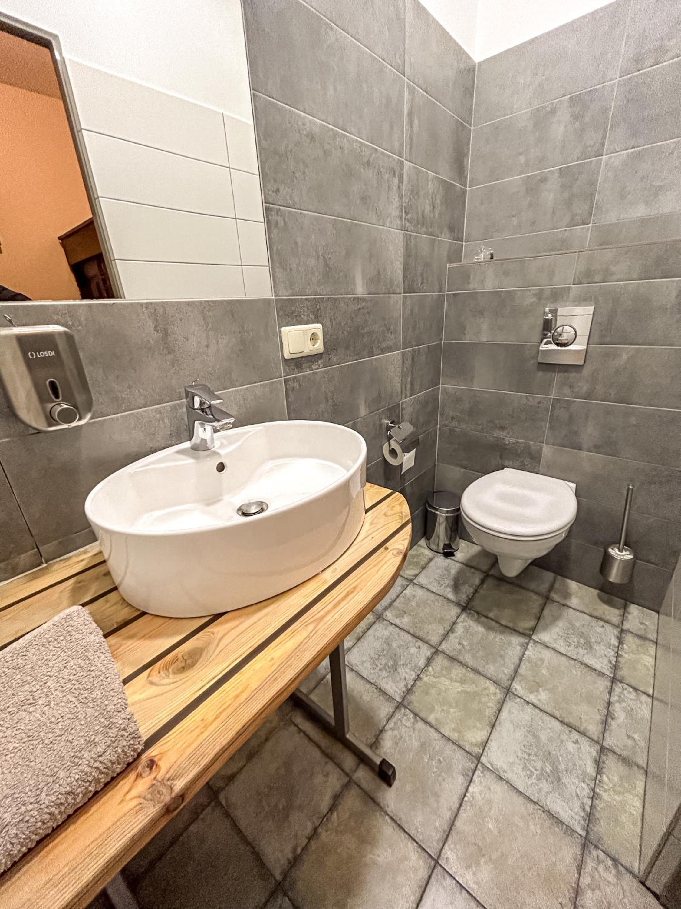Family Suite - Photo 15
