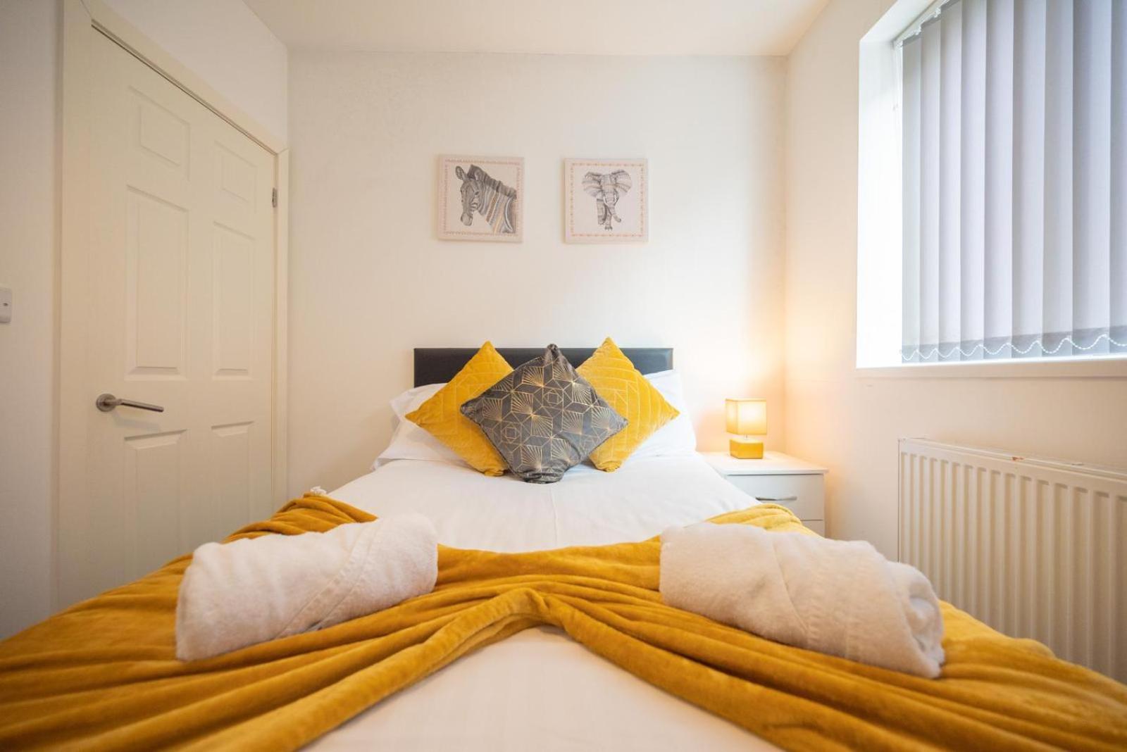 Two-Bedroom House photo 1