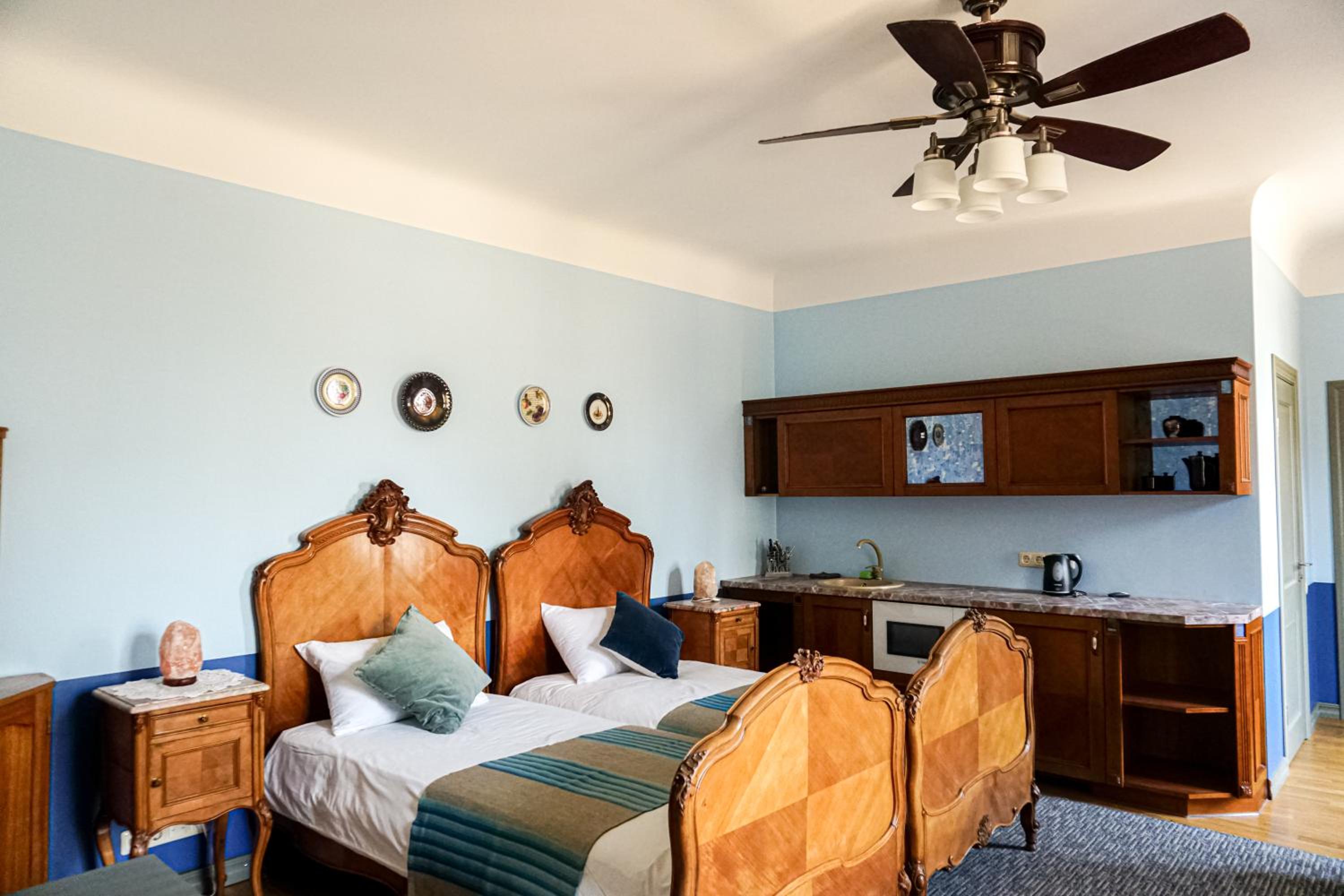 Family Junior Suite - Photo 1