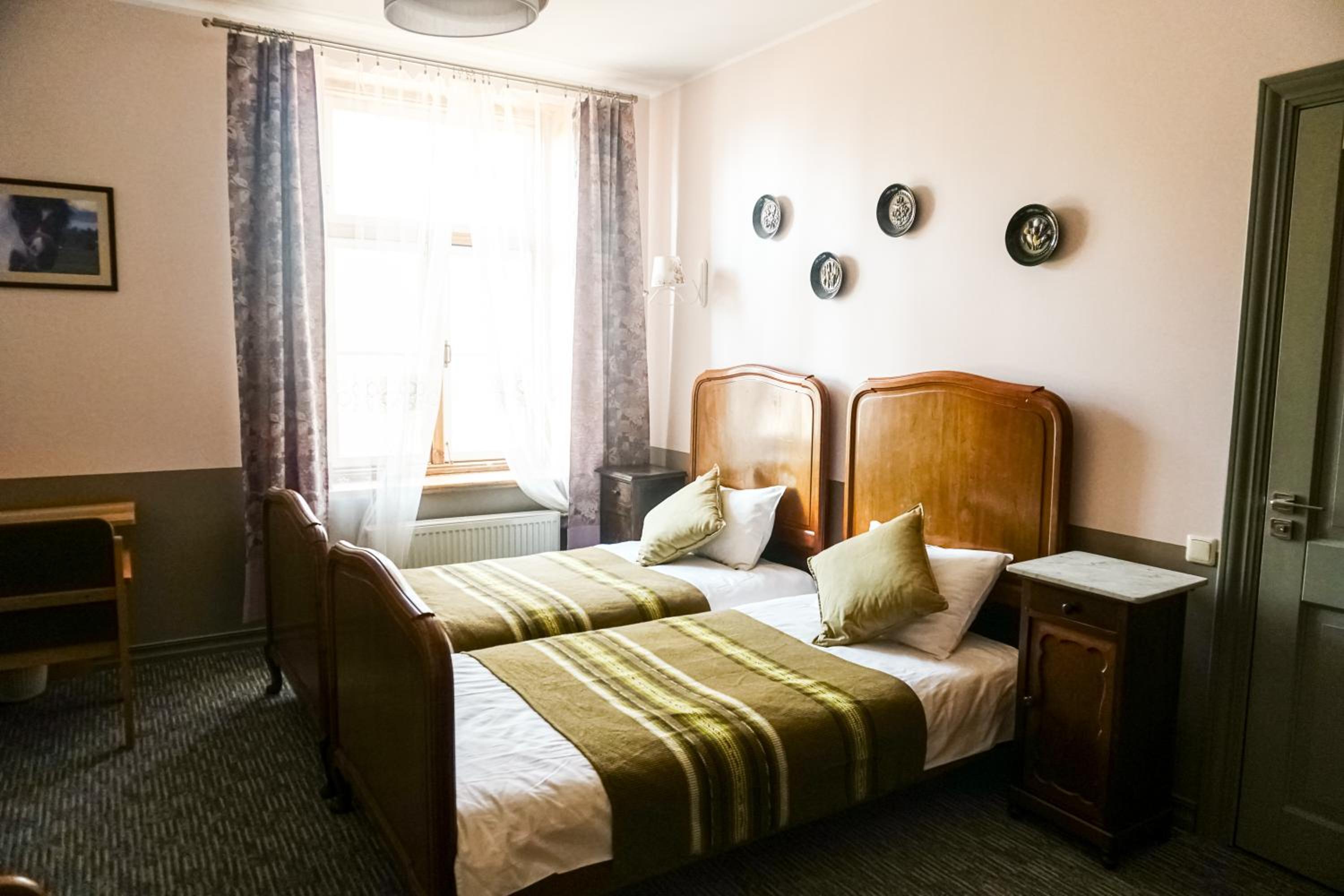 Classic Triple Room - Photo 1