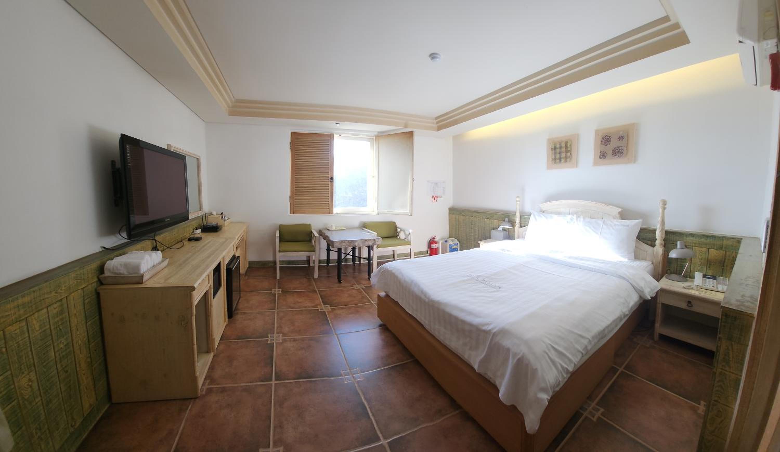 Double Room - Photo 1
