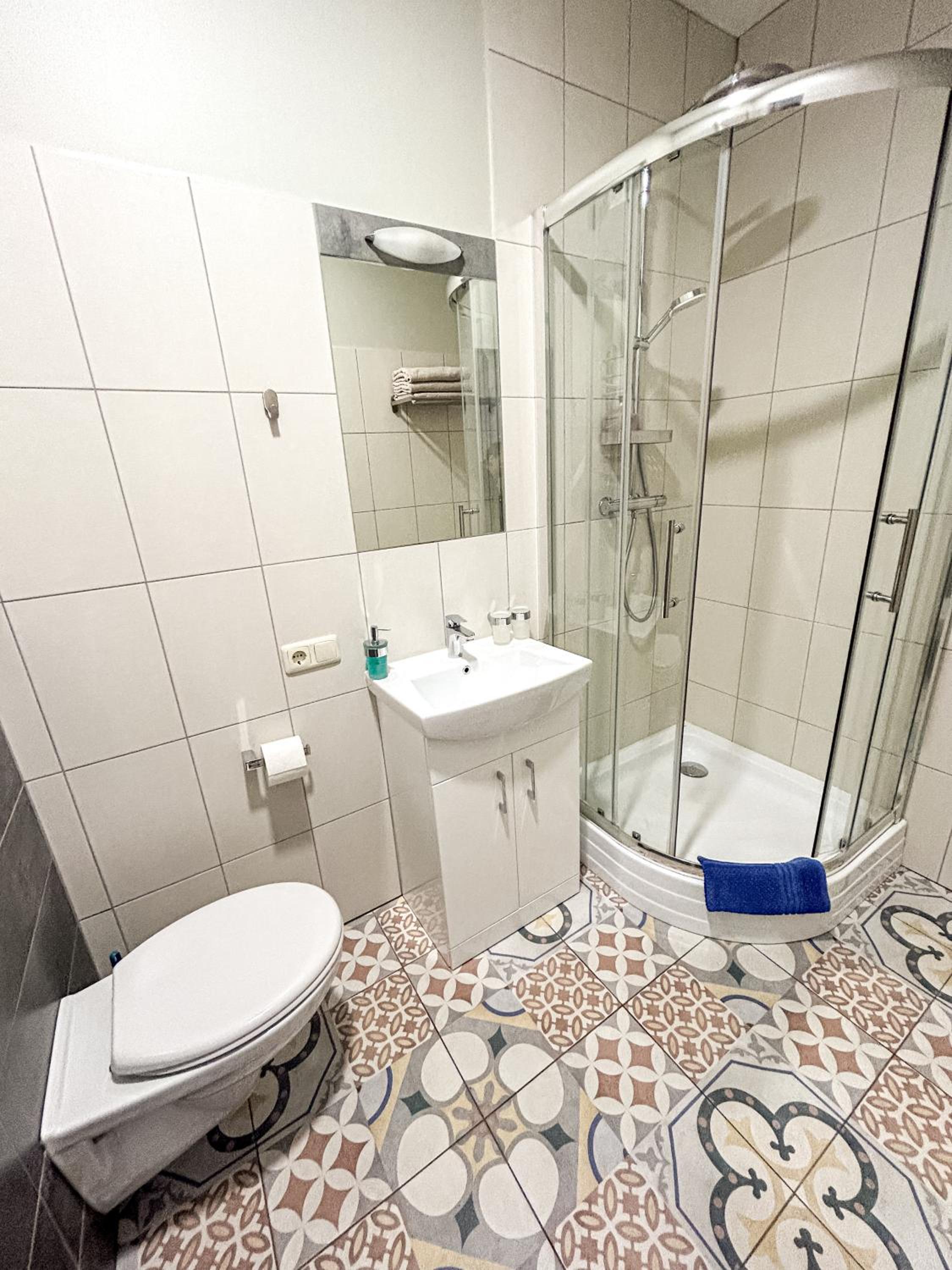 Classic Triple Room - Photo 6