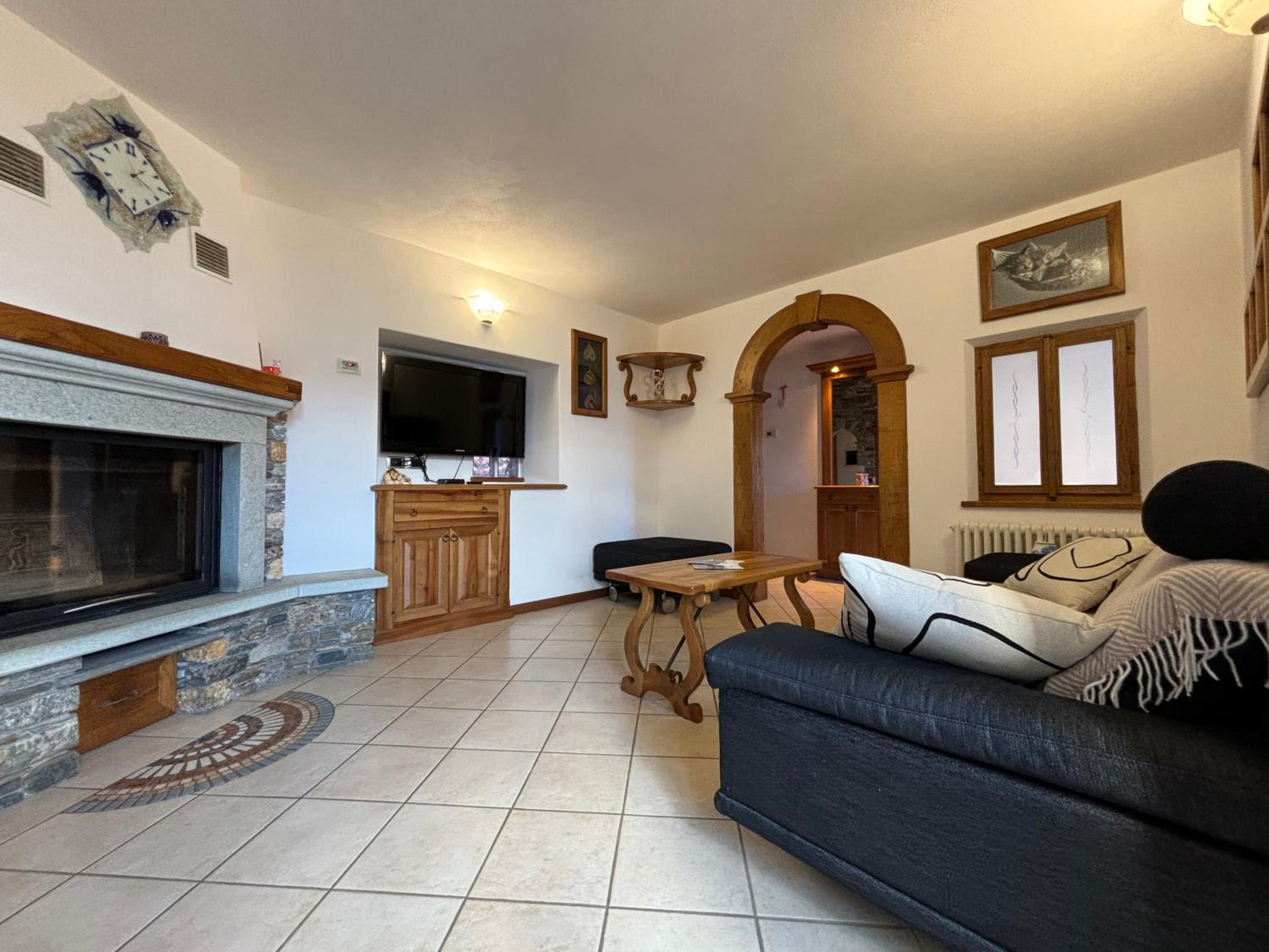 Two-Bedroom House photo 1