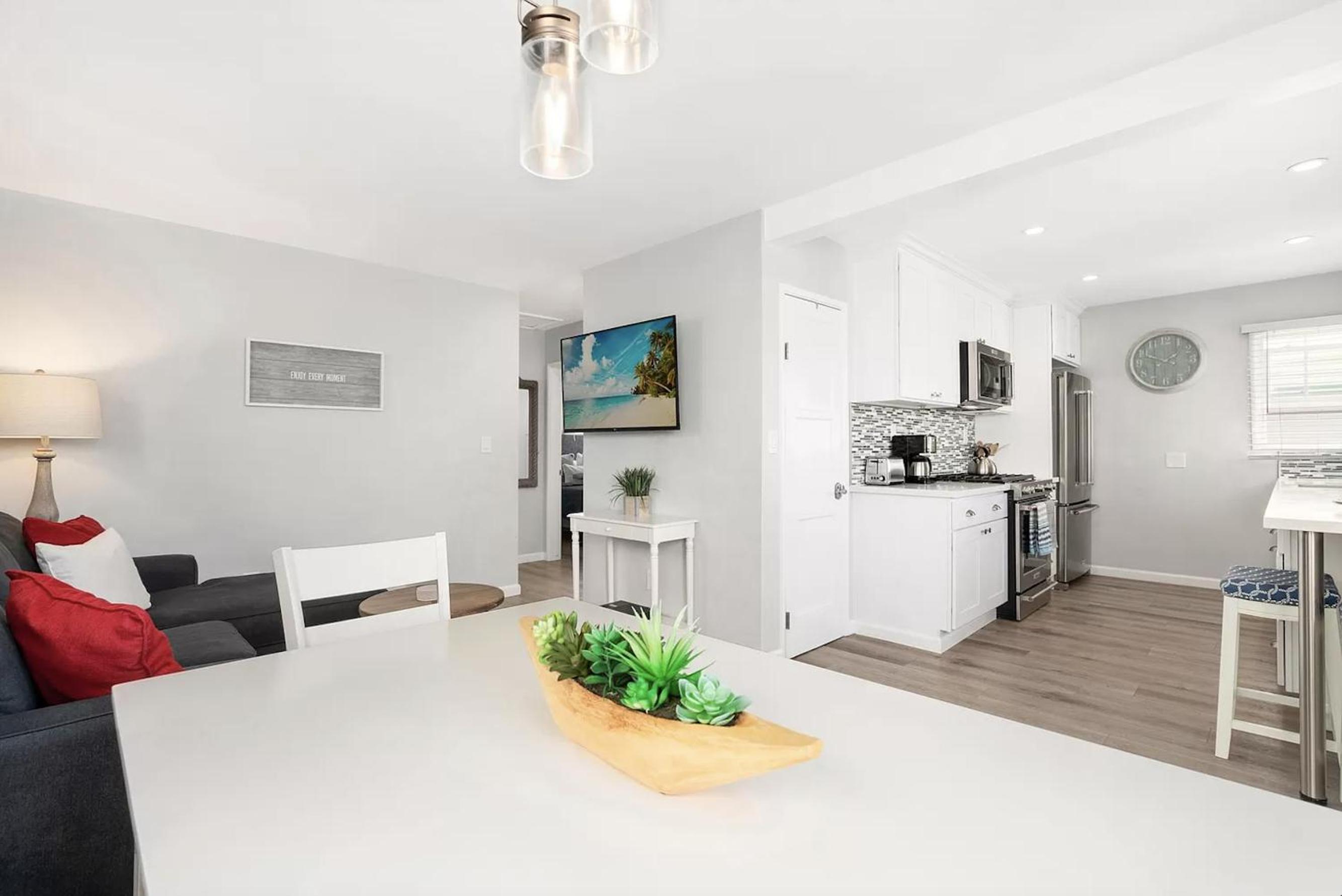 Two-Bedroom House photo 1