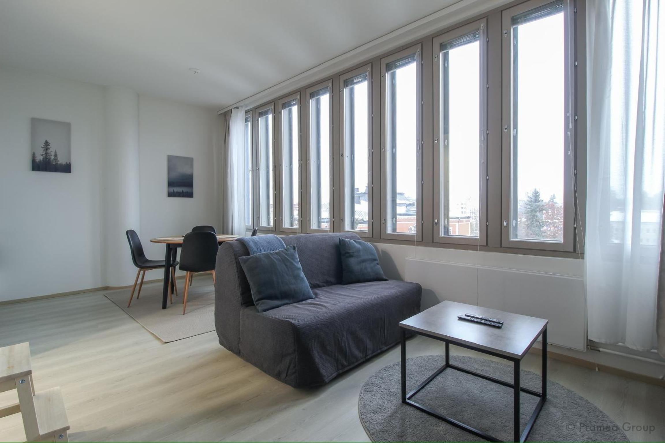 One-Bedroom Apartment photo 1