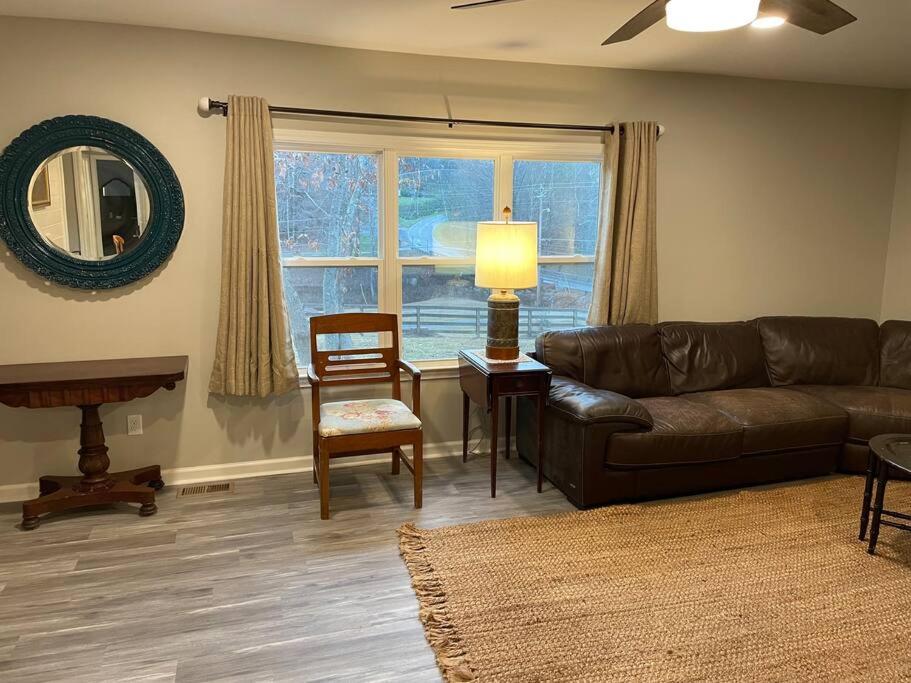 Four-Bedroom House photo 1