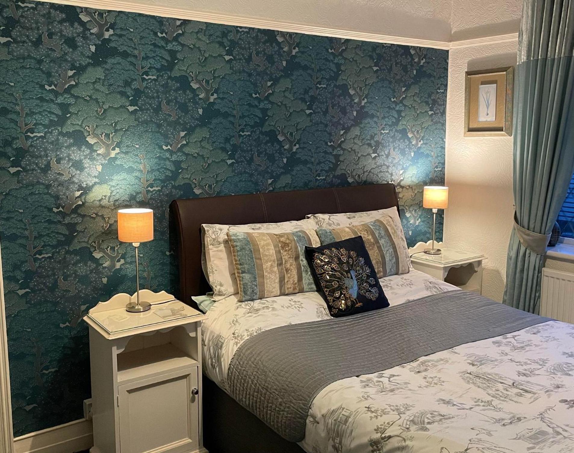 Double Room with Private Bathroom photo 1