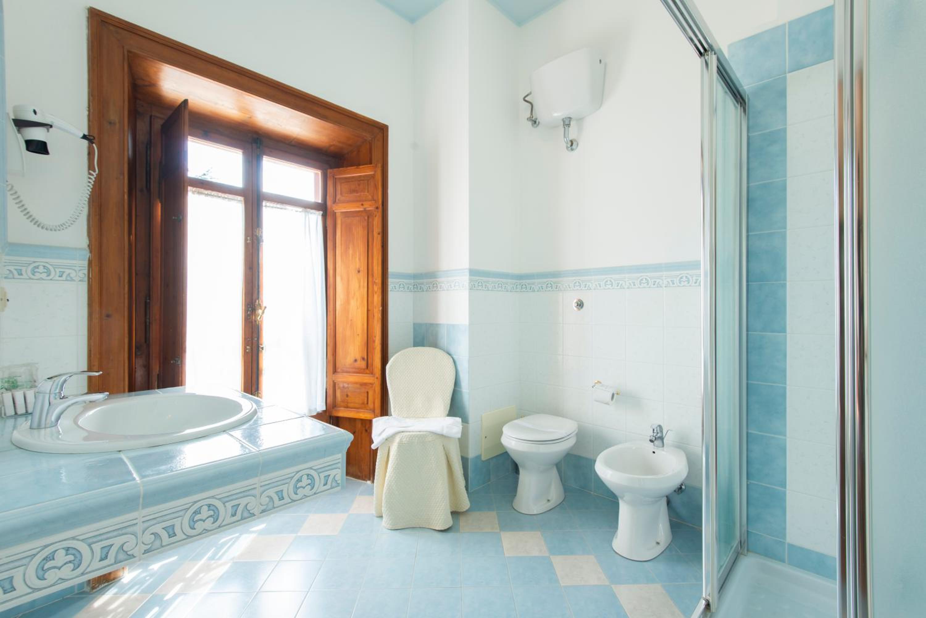 Suite photo 2