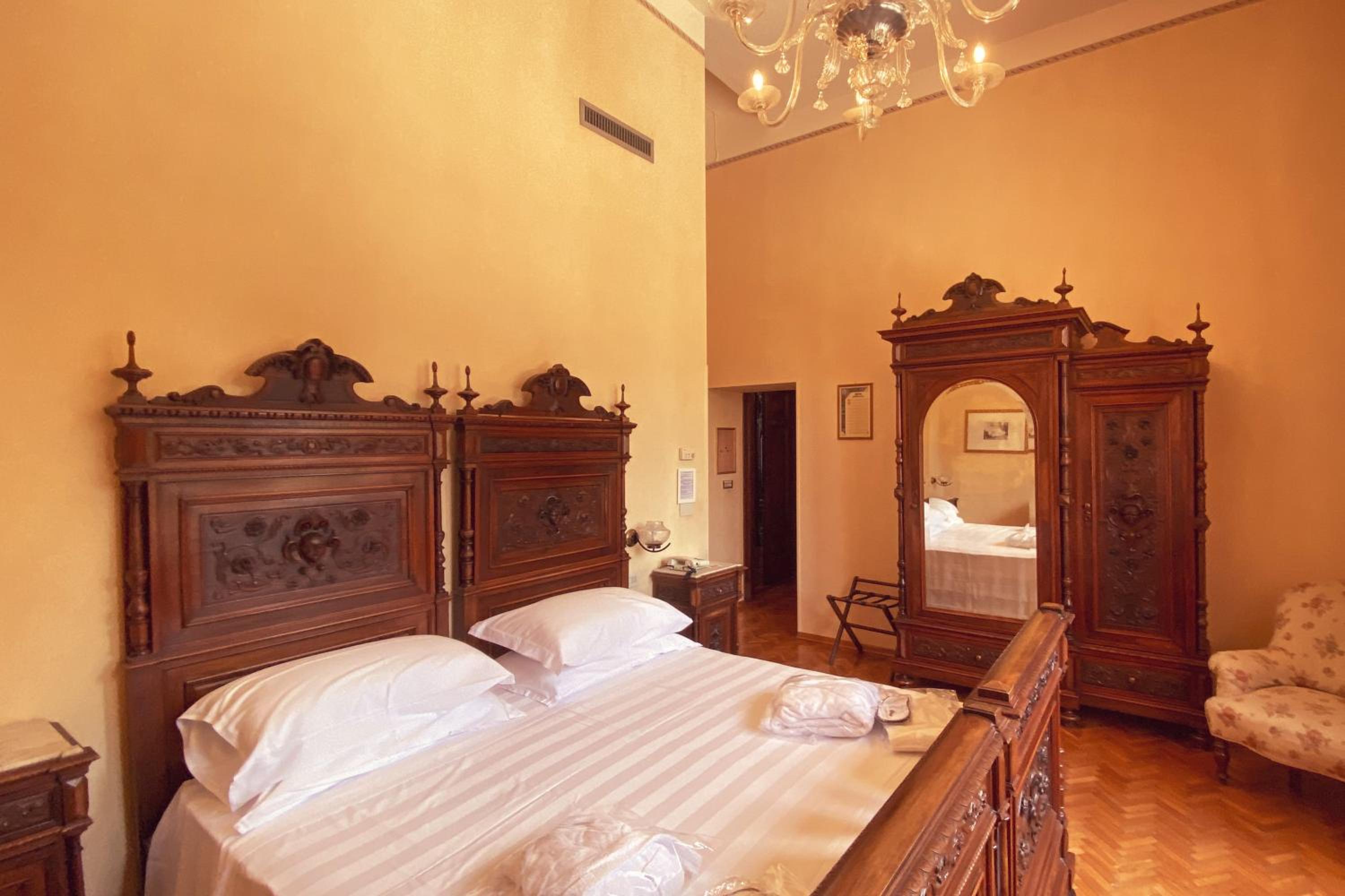 Deluxe Room photo 1